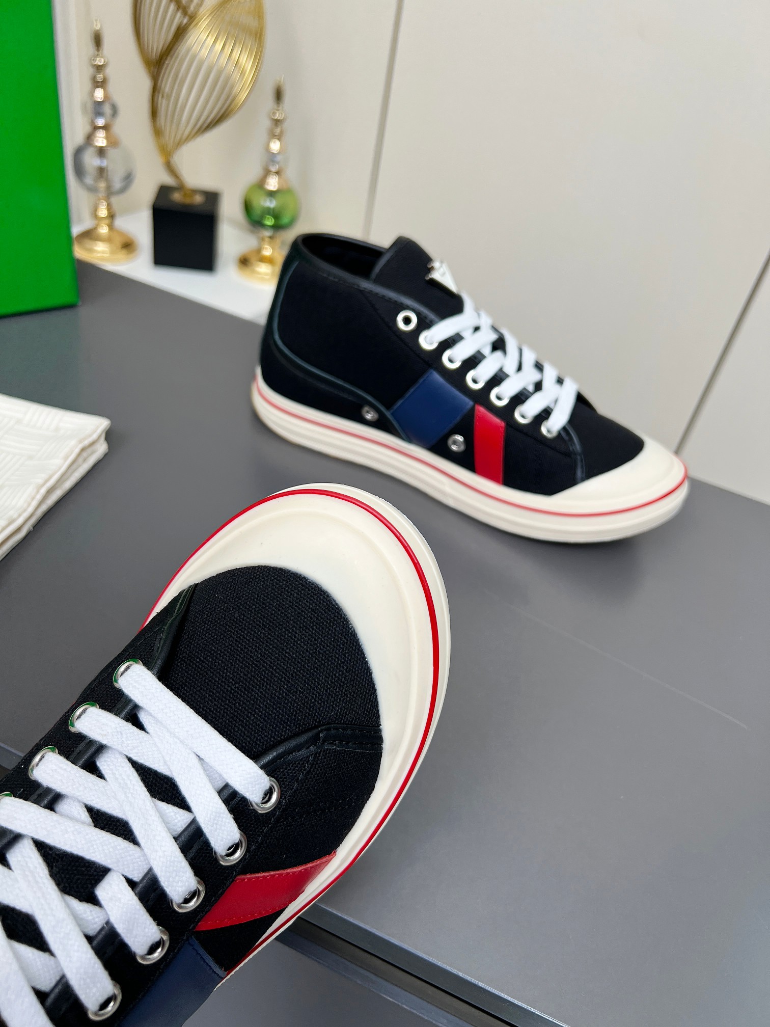 Bottega Veneta Male Canvas Shoes Canvas Breathable M-l