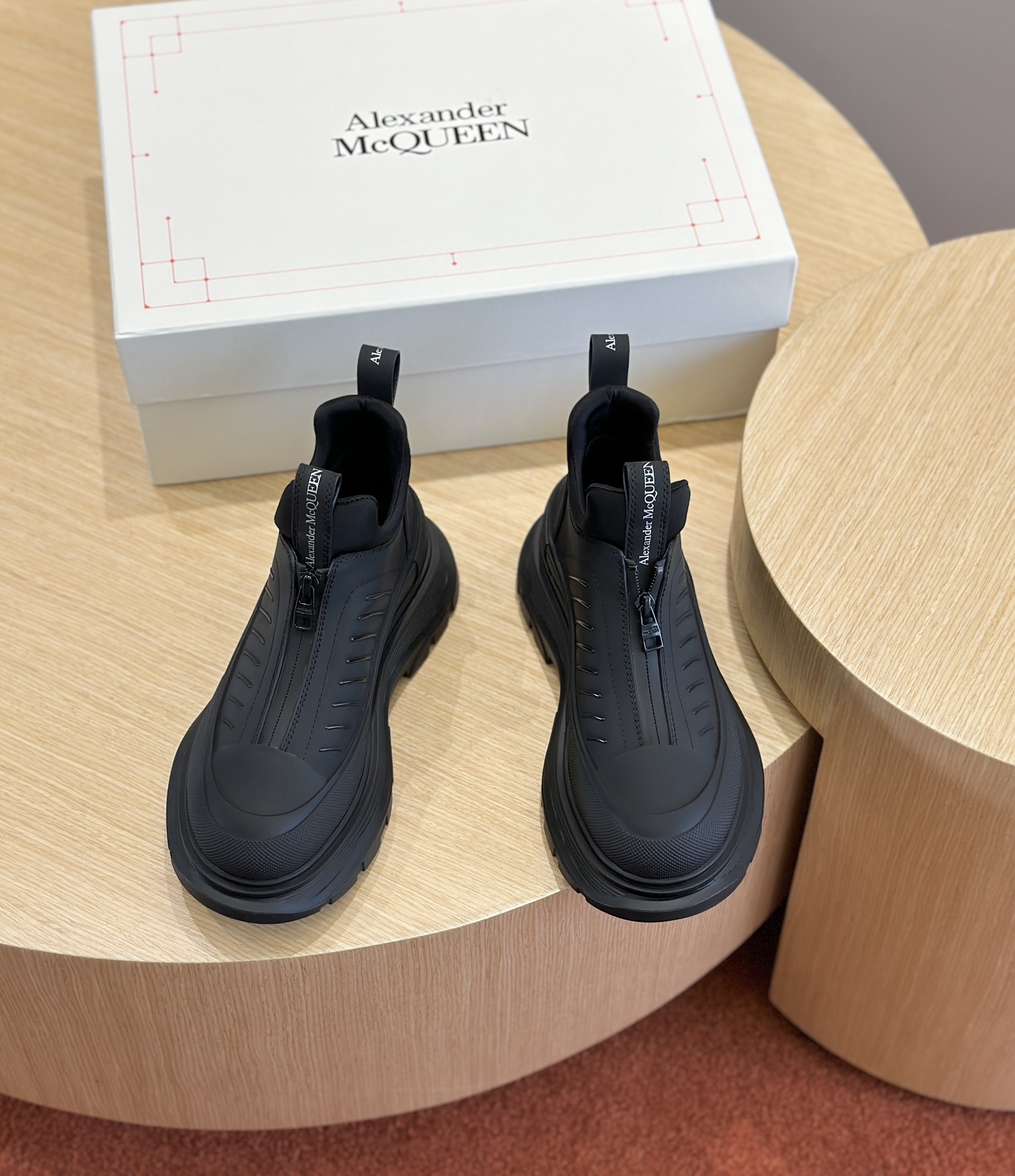Adidas Alexander Mcqueen Calvin Klein Male Sneakers M-l-s