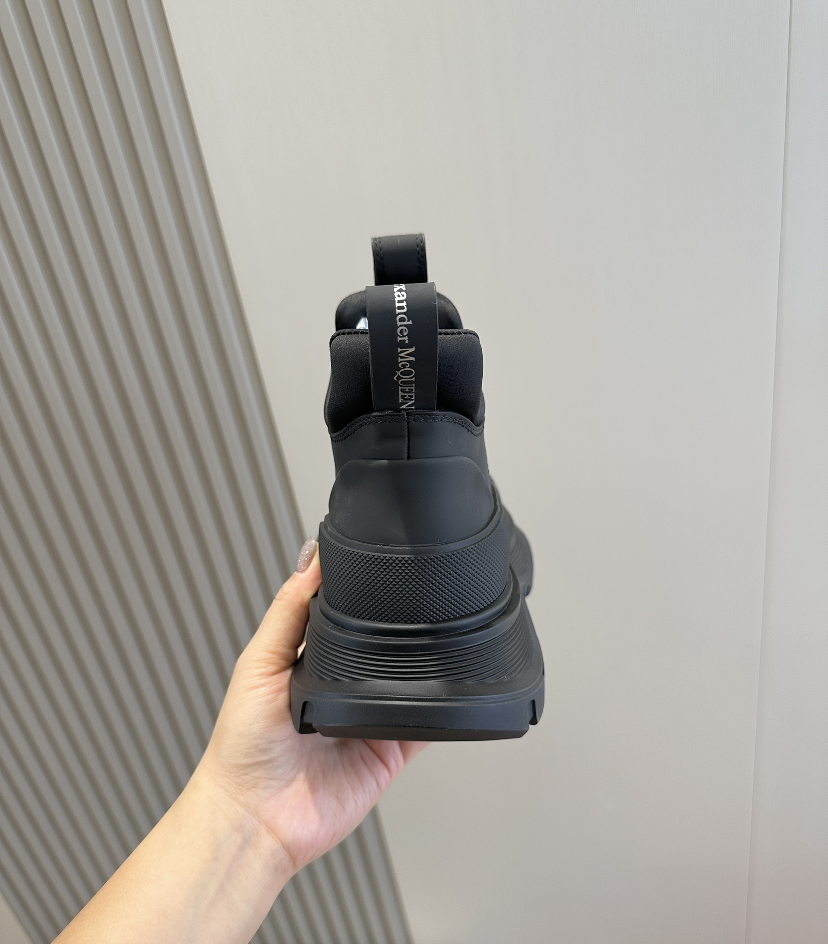 Adidas Alexander Mcqueen Calvin Klein Male Sneakers M-l-s