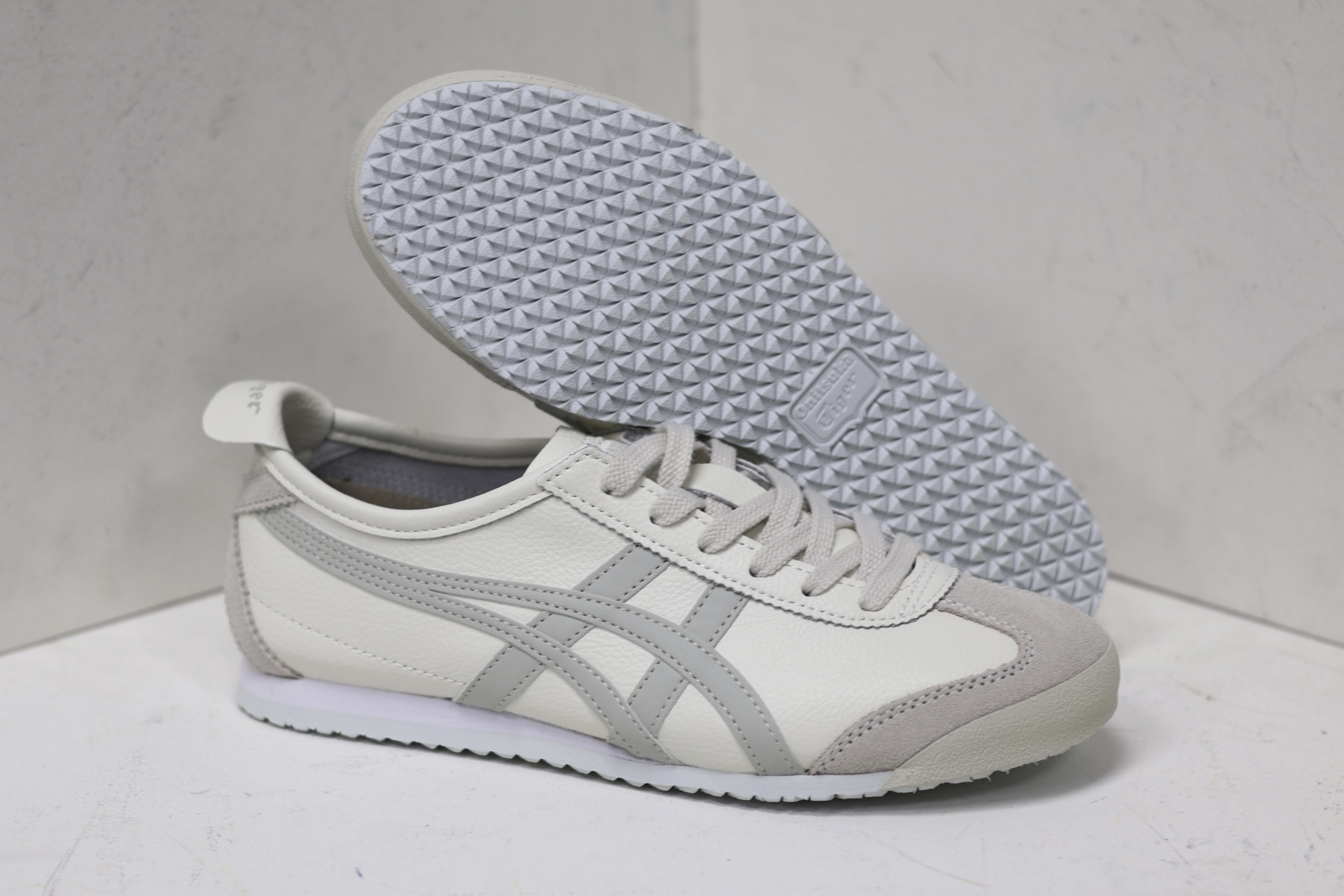 Onitsuka Tiger Basic Shoes M-s