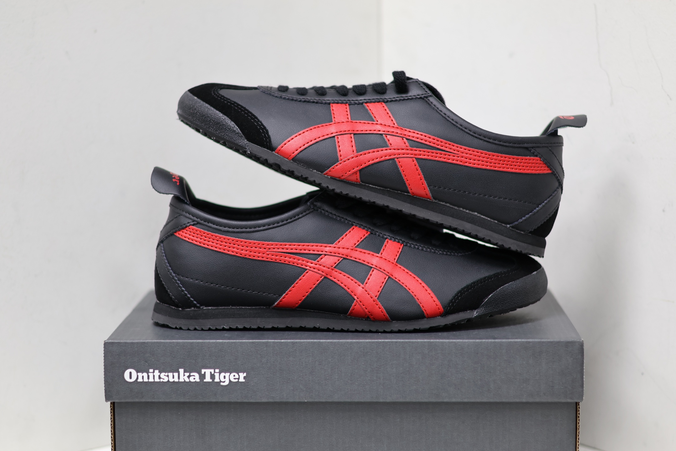 Onitsuka Tiger Basic Shoes M-s