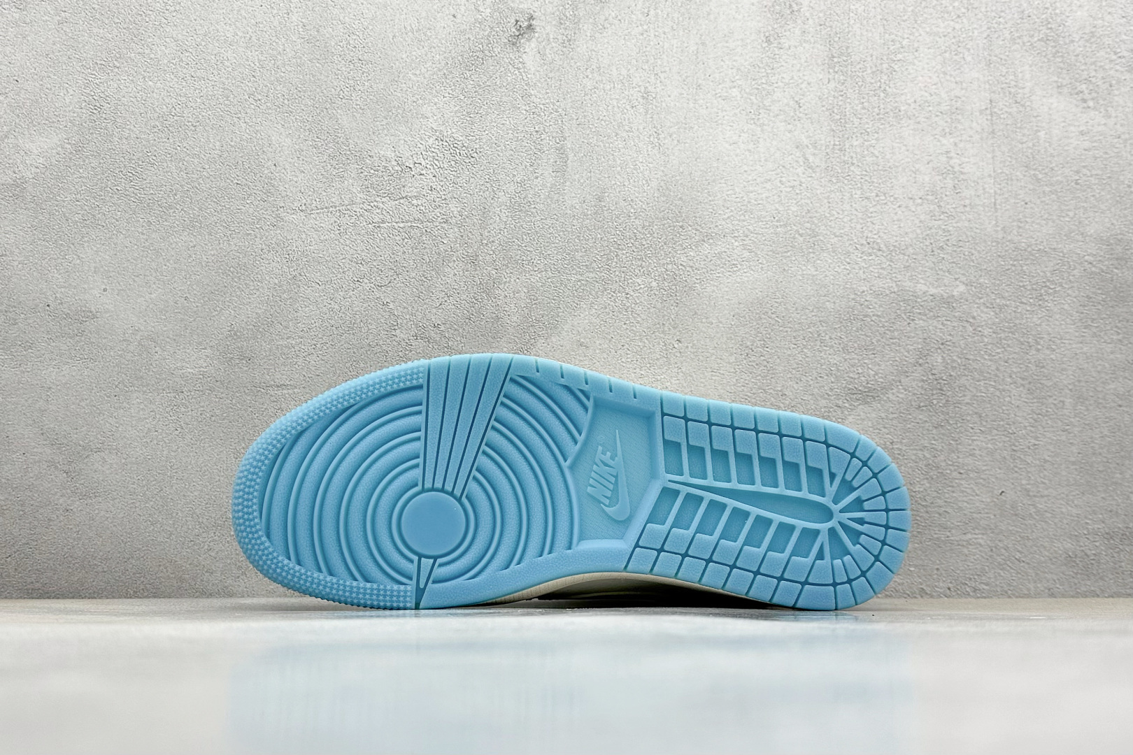 Gucci Jordan Nike Supreme Male Basic Shoes White M-l-s