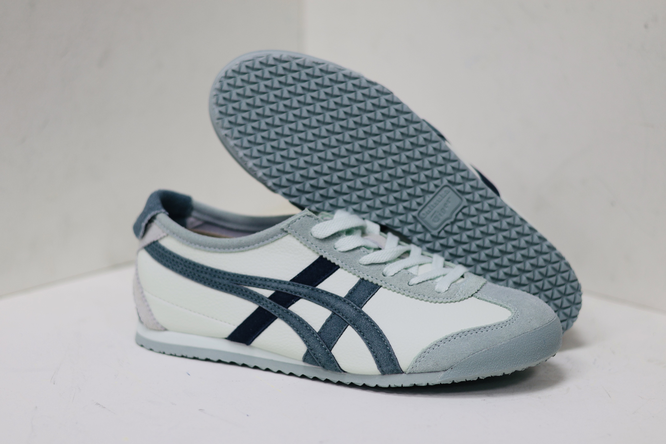 Onitsuka Tiger Basic Shoes M-s