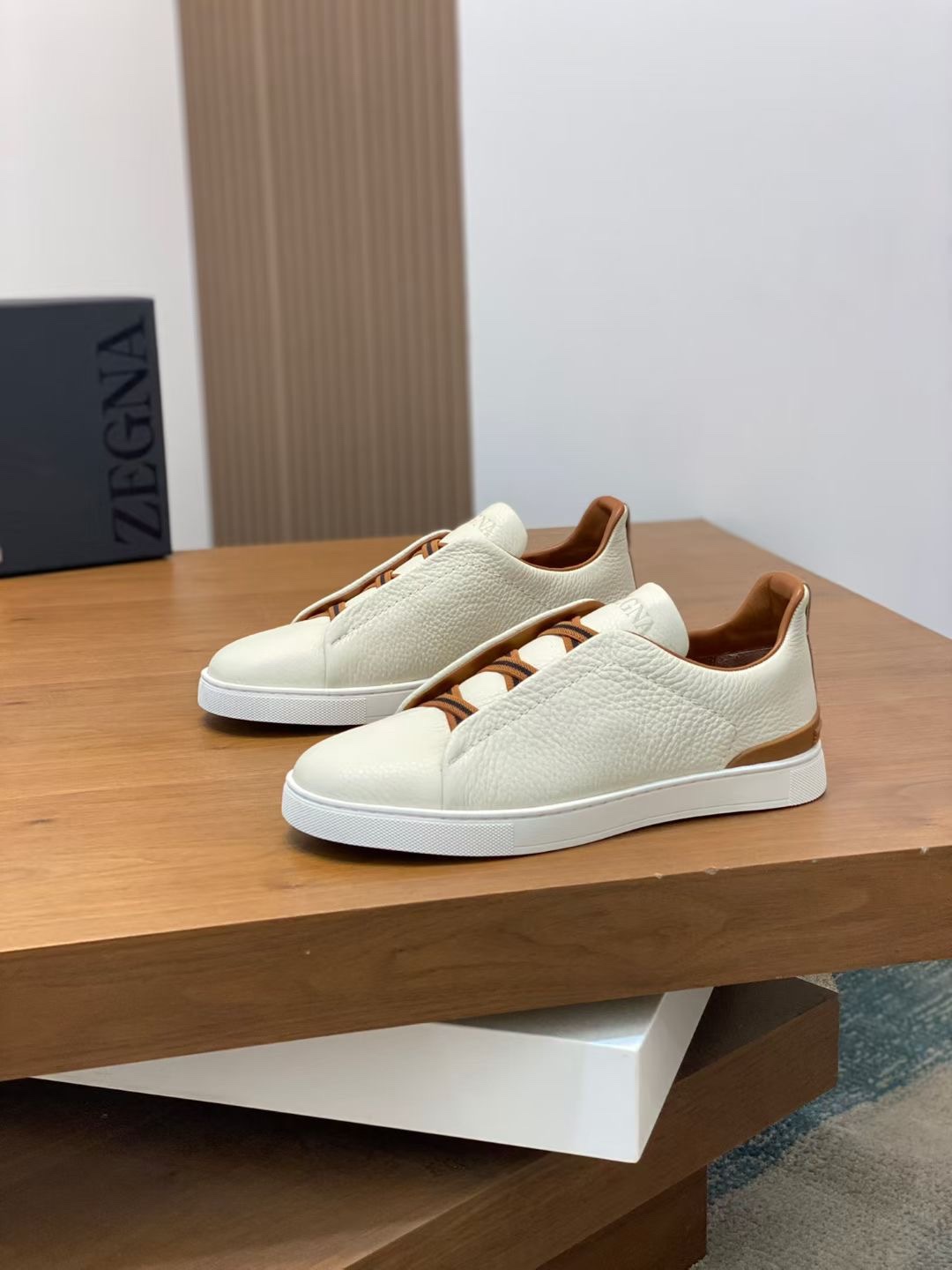 Ermenegildo Zegna Male Leather Shoes Cow Leather Lightweight M-l-s