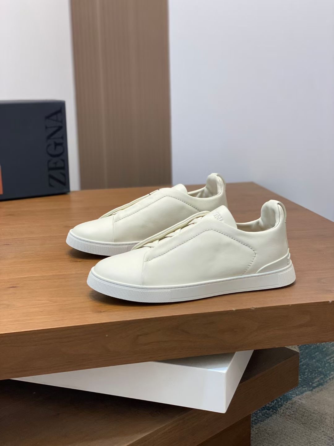 Ermenegildo Zegna Male Leather Shoes Cow Leather Lightweight M-l-s