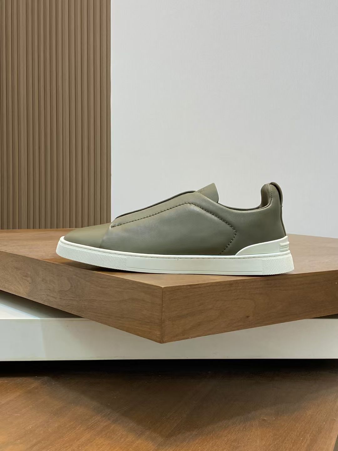 Ermenegildo Zegna Male Leather Shoes Cow Leather Lightweight M-l-s