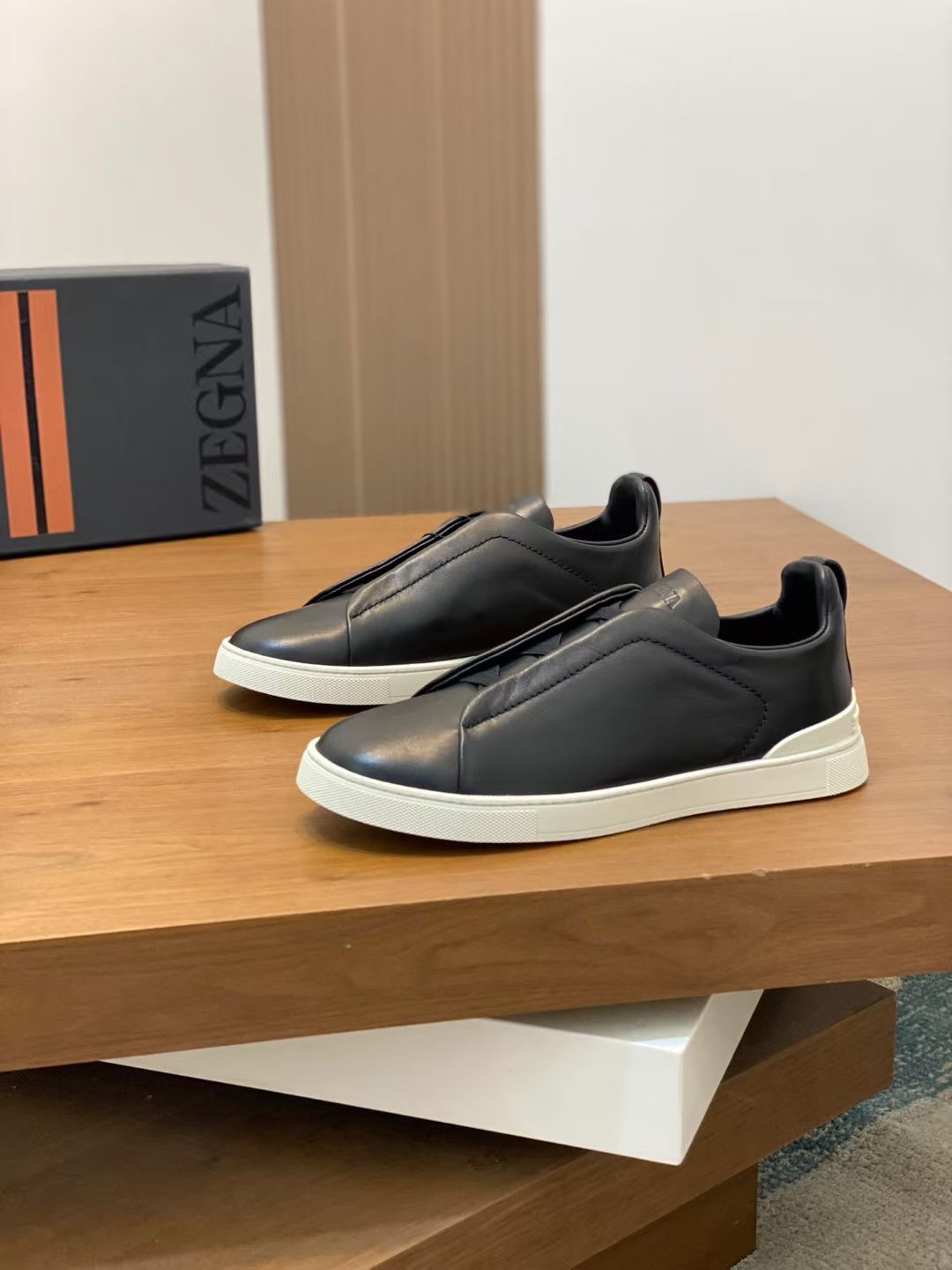 Ermenegildo Zegna Male Leather Shoes Cow Leather Lightweight M-l-s