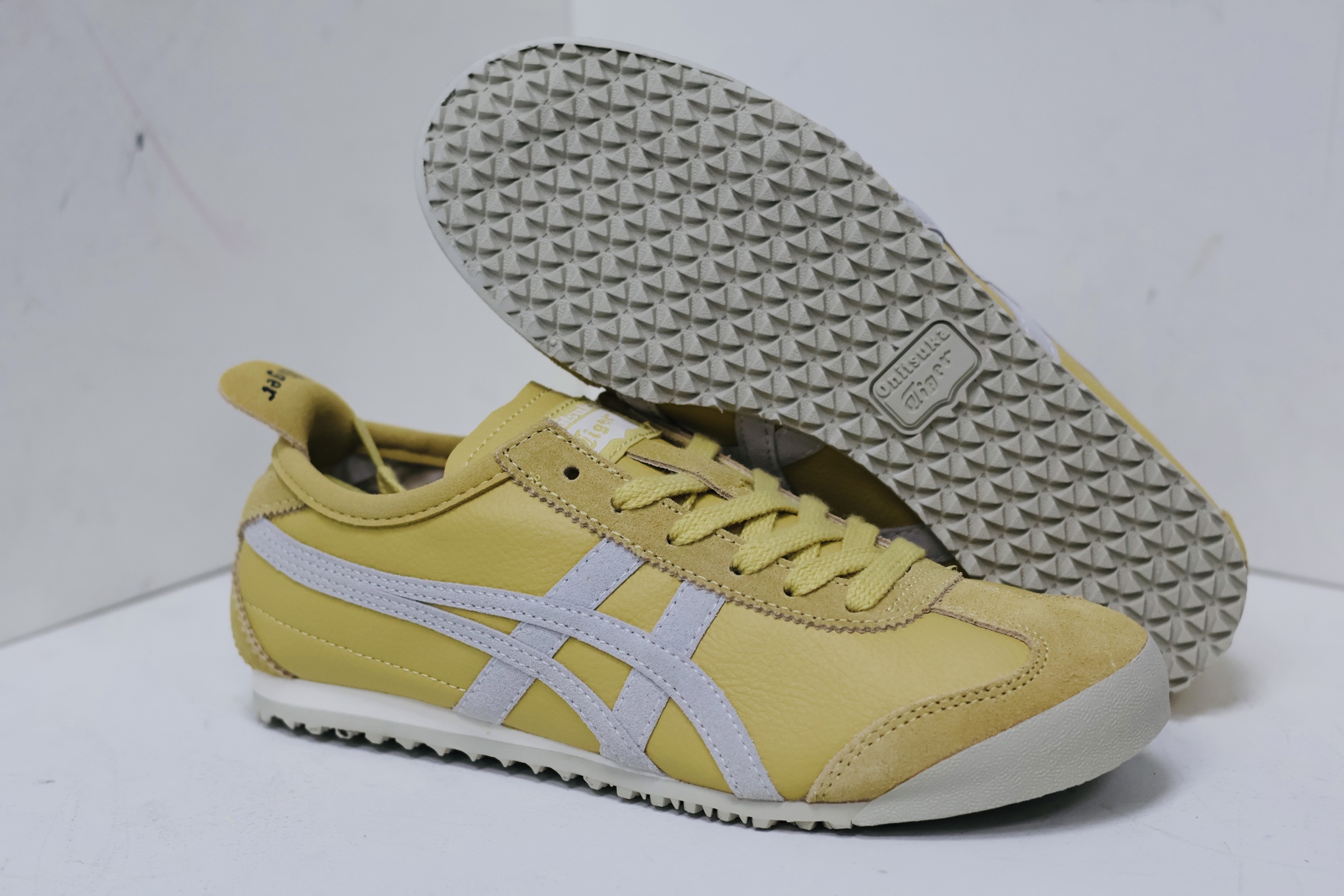 Onitsuka Tiger Basic Shoes M-s
