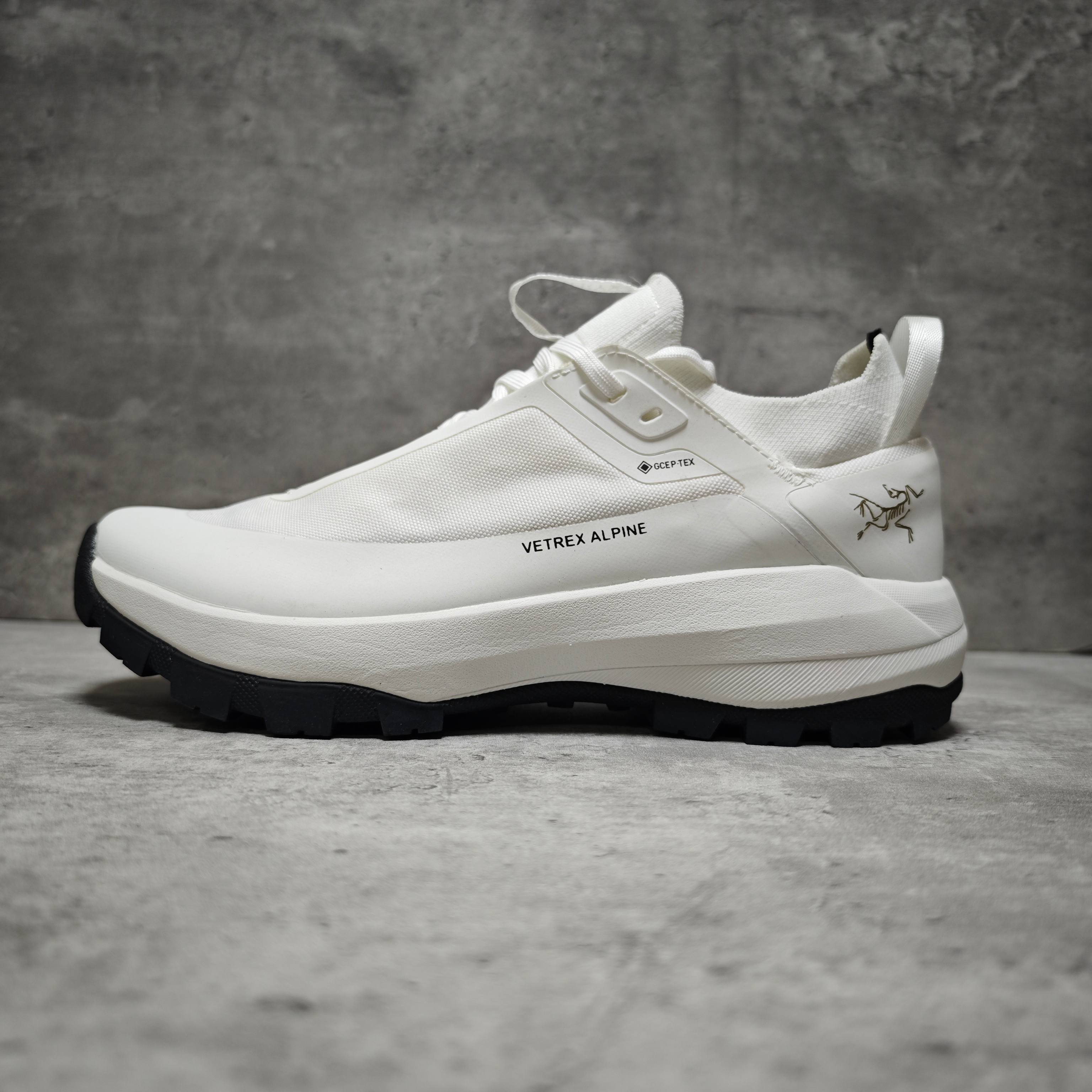 Basic Shoes White M-l-s