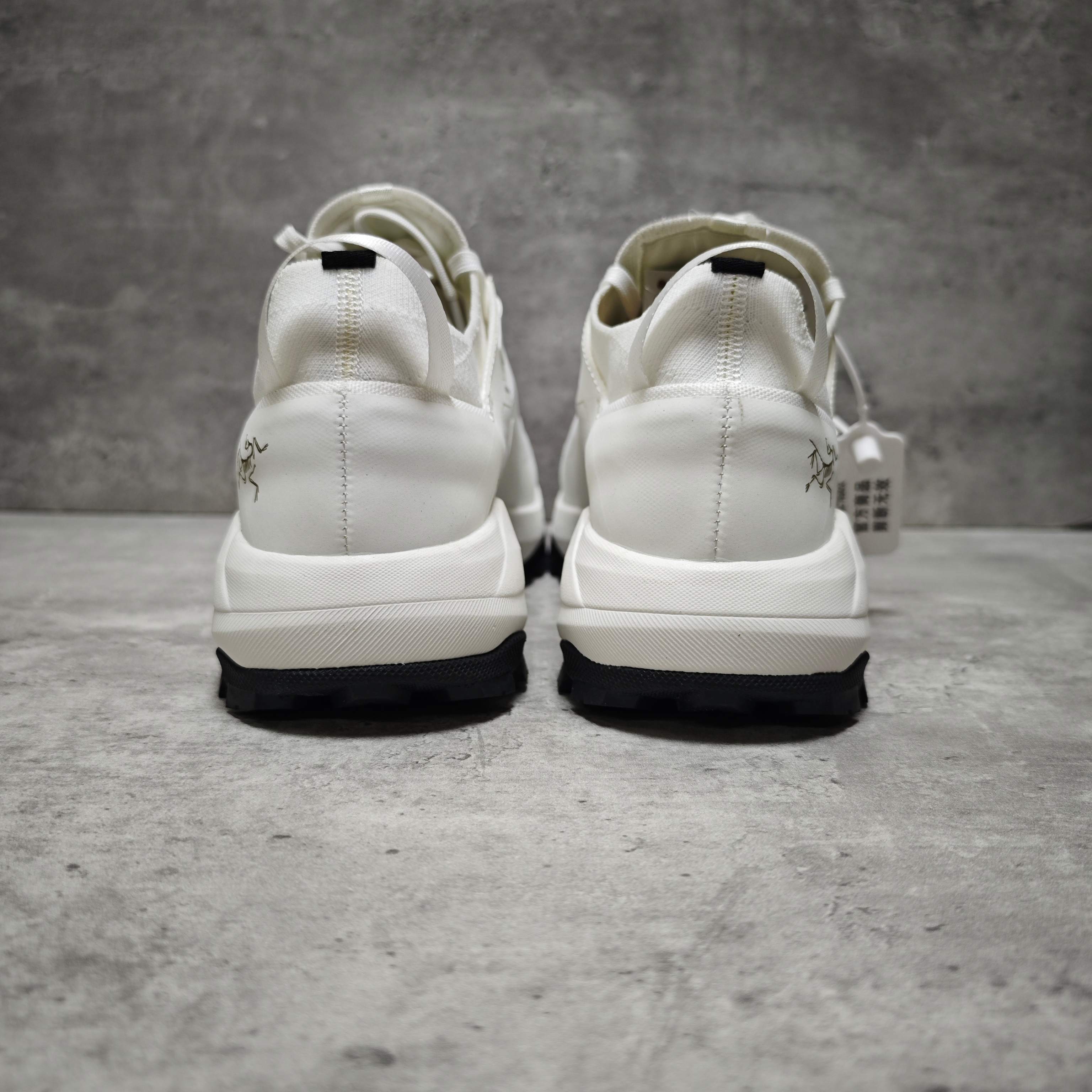 Basic Shoes White M-l-s