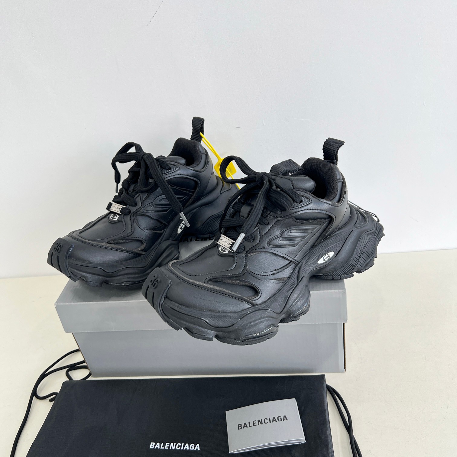 Balenciaga Basic Shoes M-l-s-xl