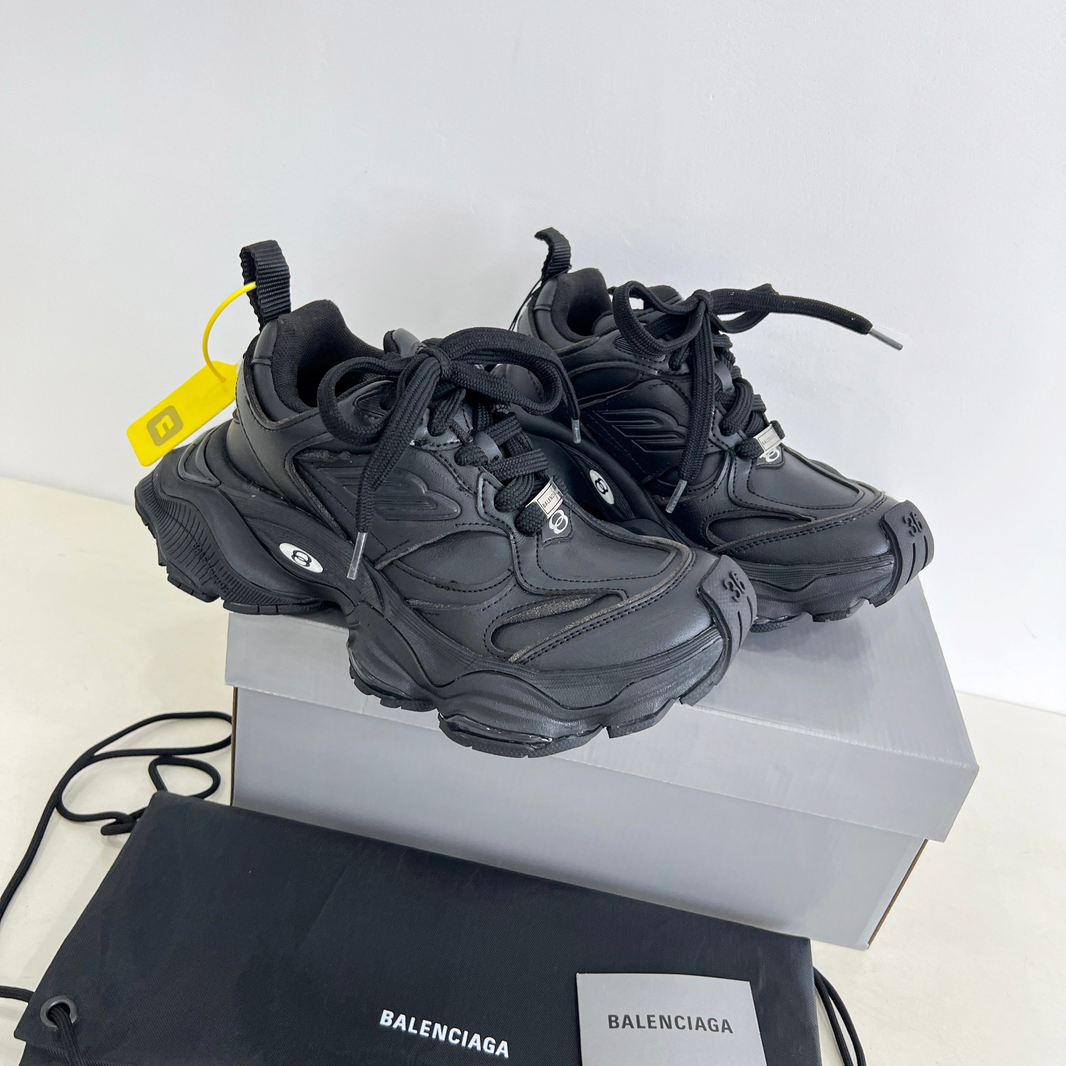Balenciaga Basic Shoes M-l-s-xl