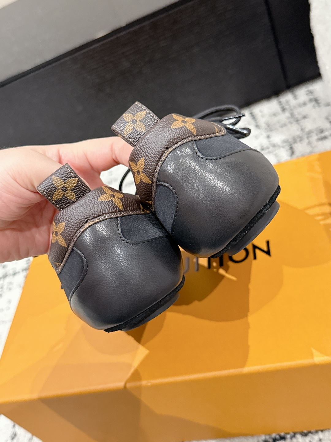 Louis Vuitton Male Sneakers Breathable M-l-s