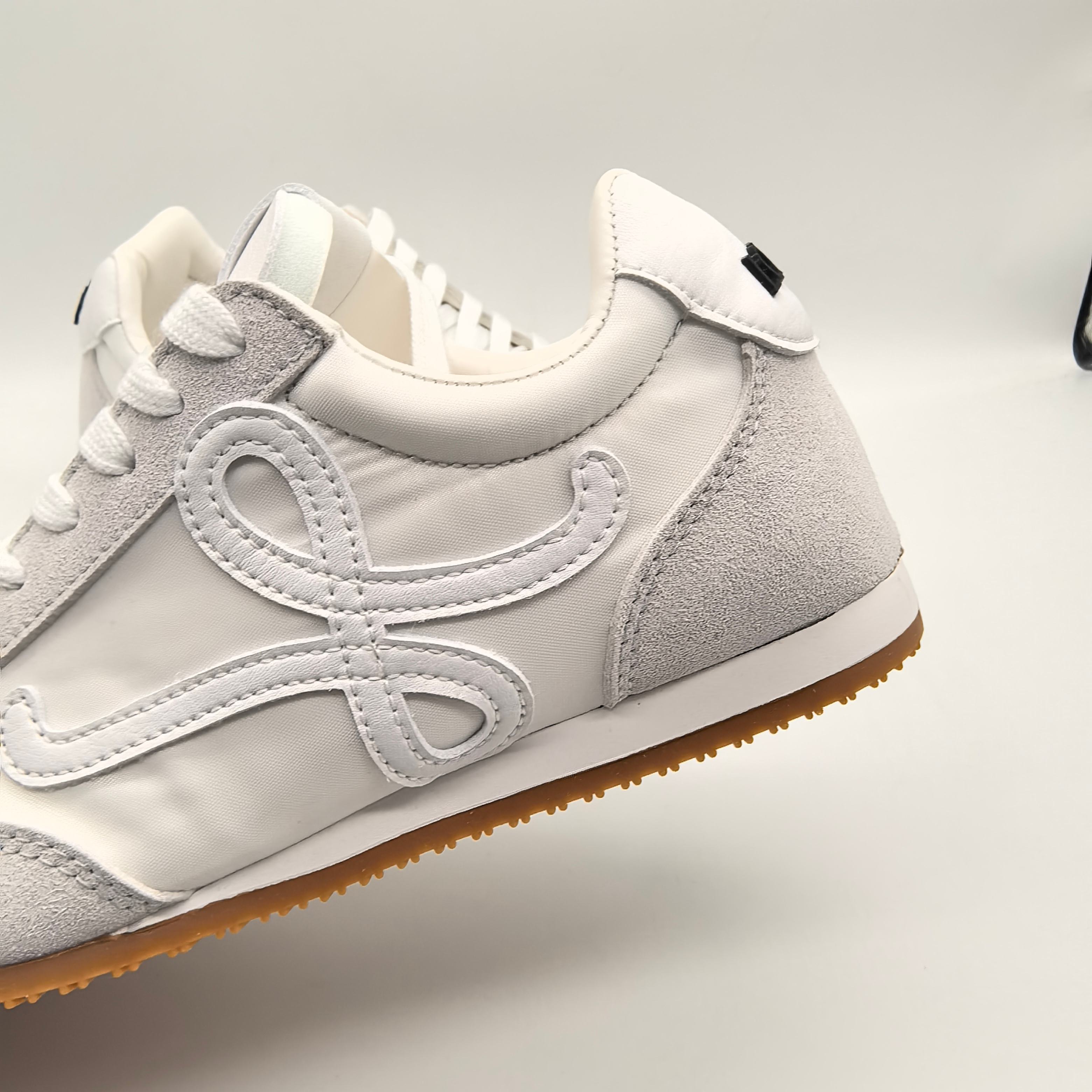 Loewe Couple Sneakers Lightweight L