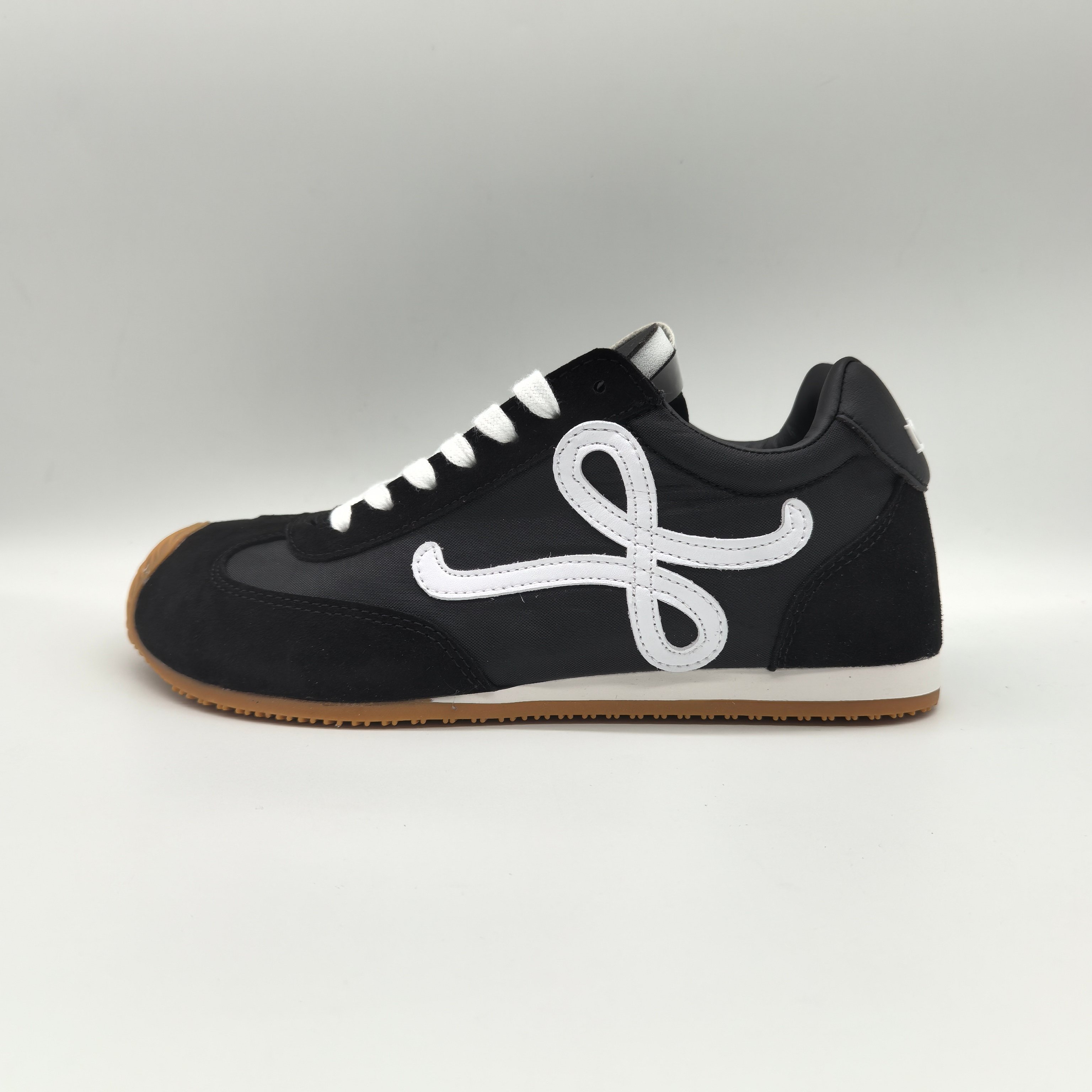 Loewe Couple Sneakers Lightweight L