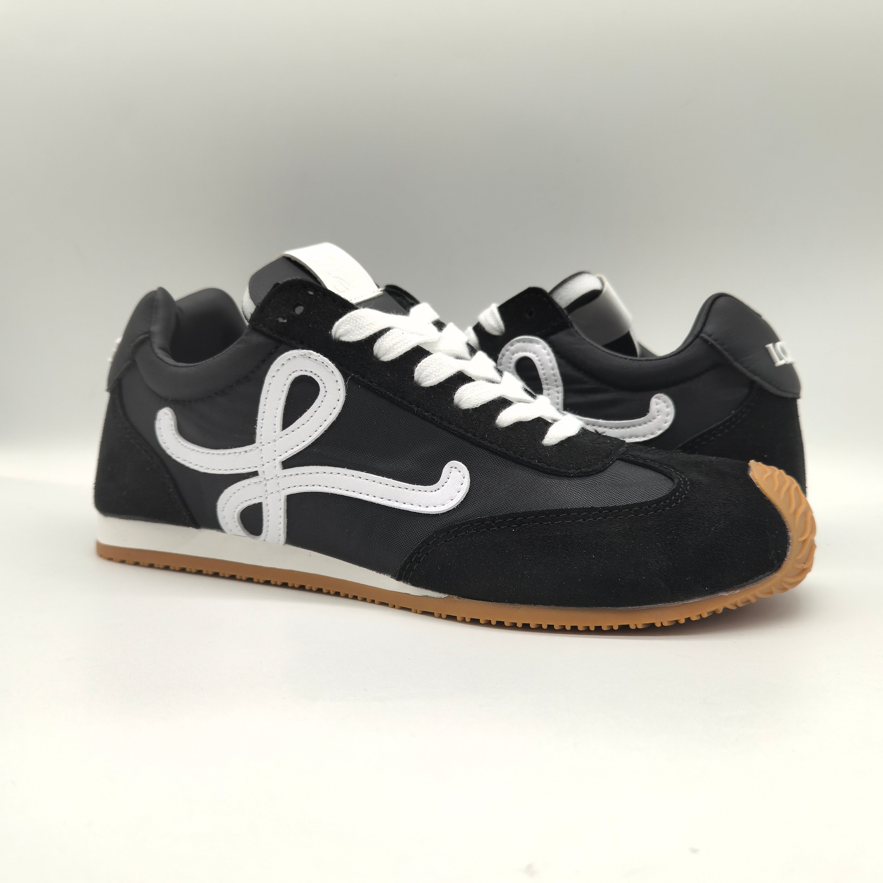 Loewe Couple Sneakers Lightweight L