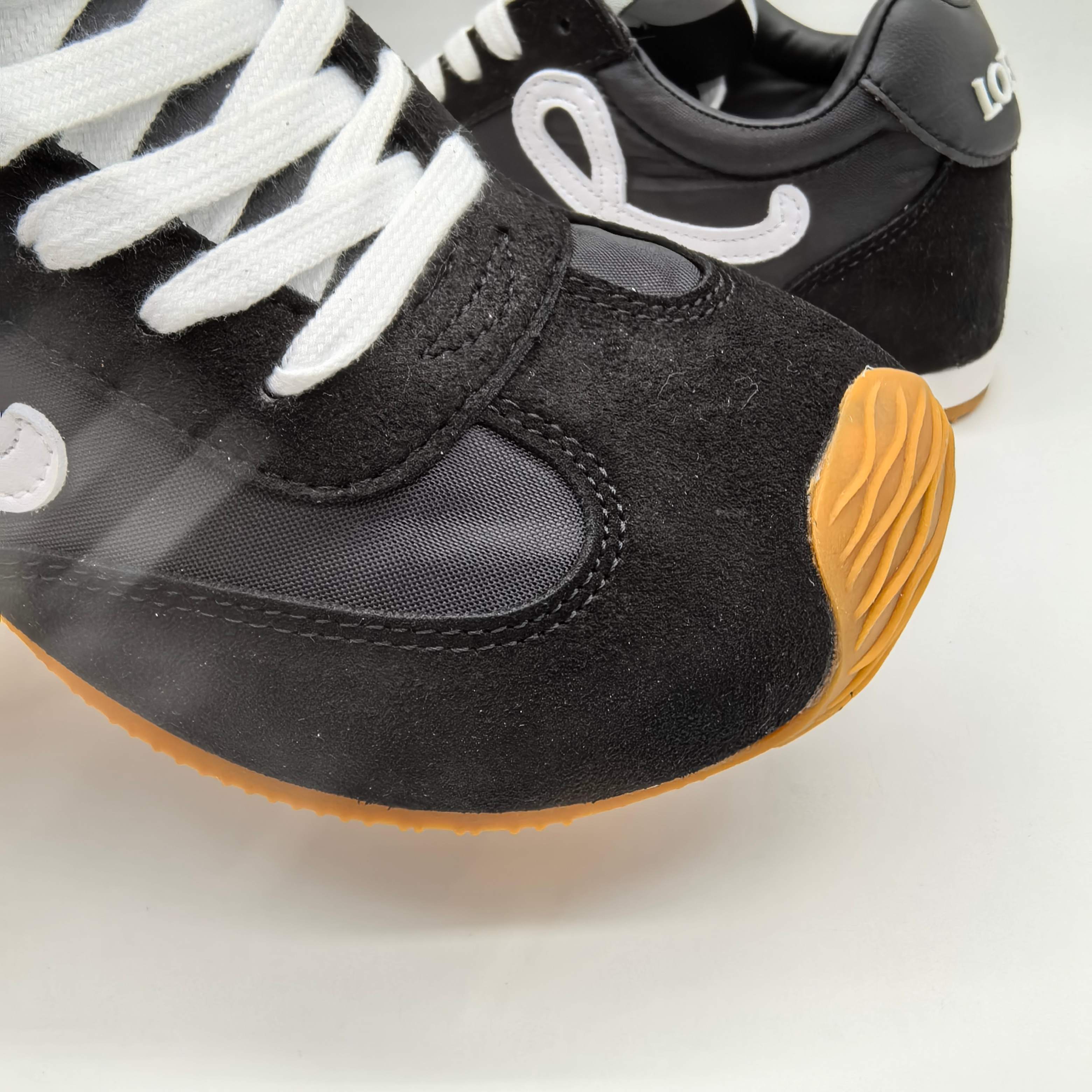 Loewe Couple Sneakers Lightweight L