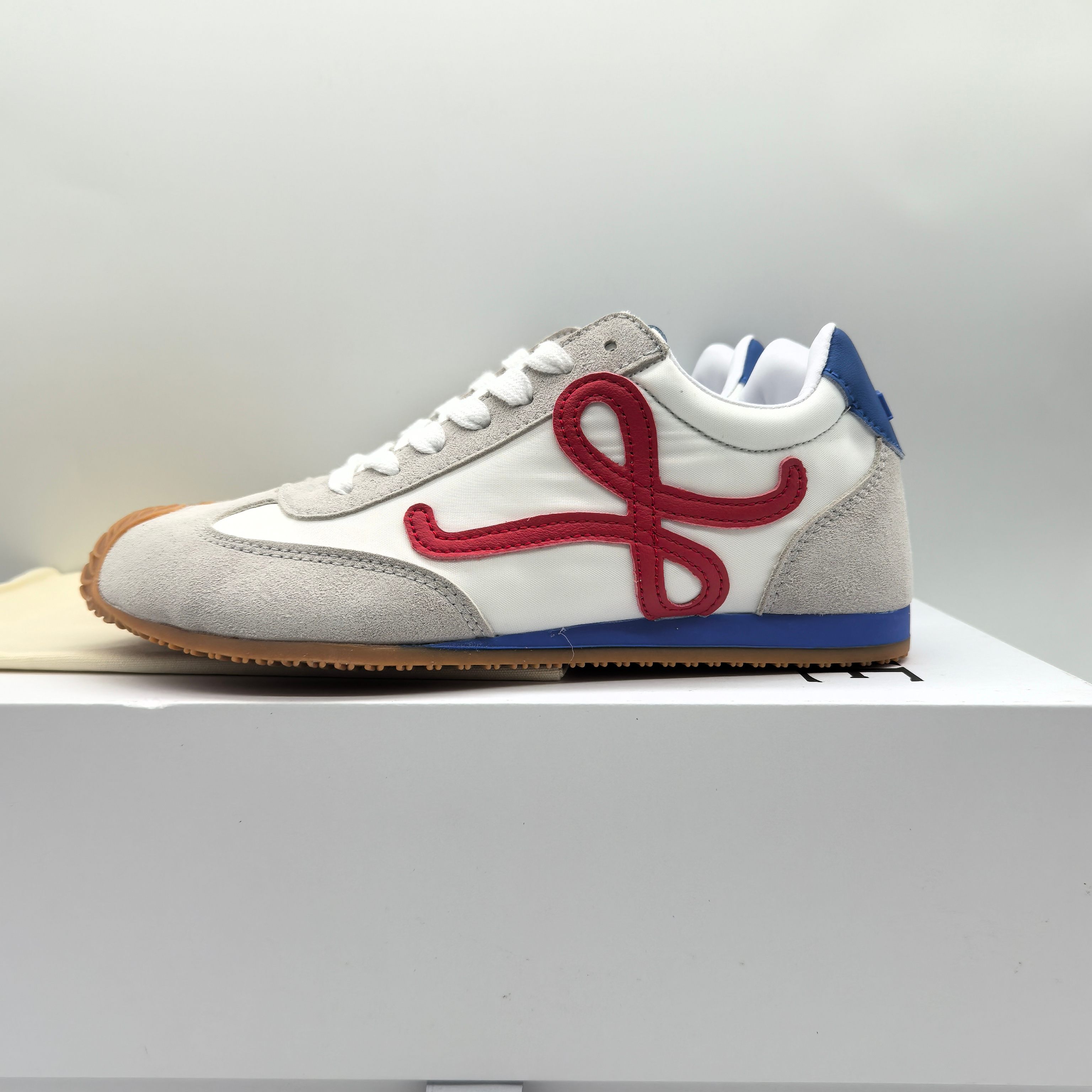 Loewe Couple Sneakers Lightweight L