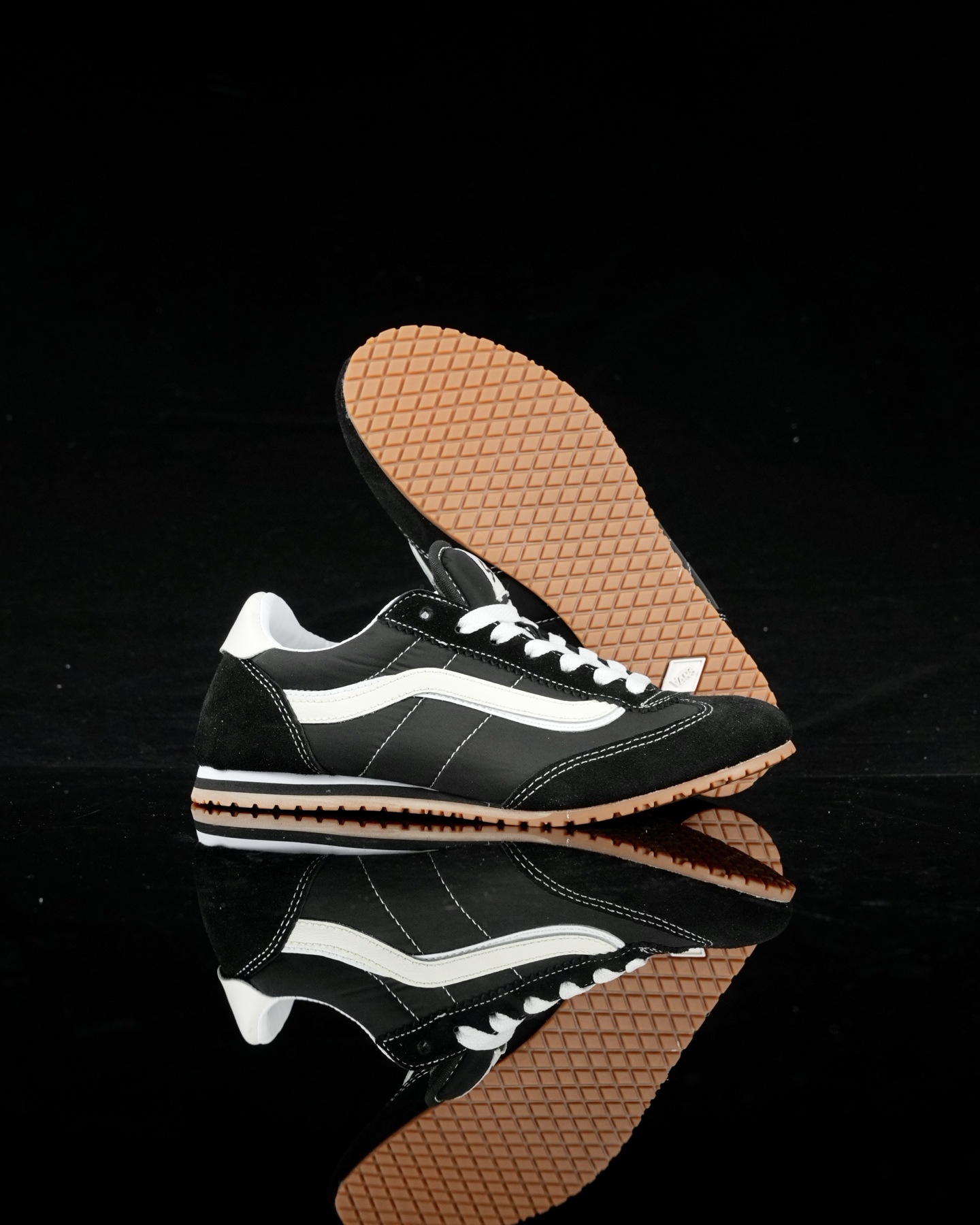 Vans Basic Shoes Black Lightweight L-s