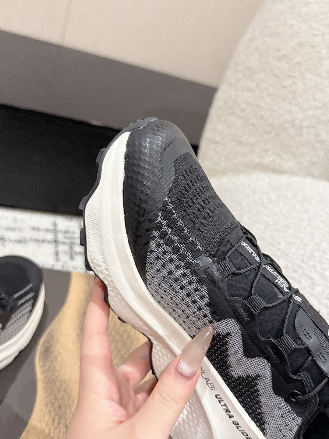 Salomon Male Sneakers Black Breathable M-l-s