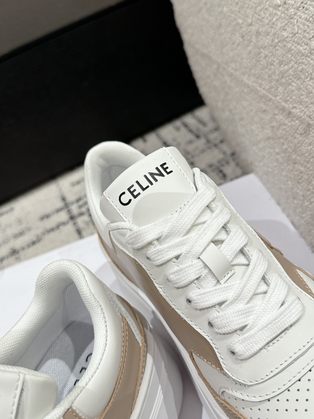 Calvin Klein Celine Female Sneakers Breathable M-l-s