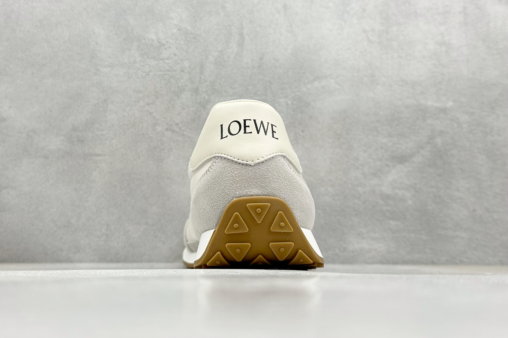 Loewe Sneakers Lightweight L-s