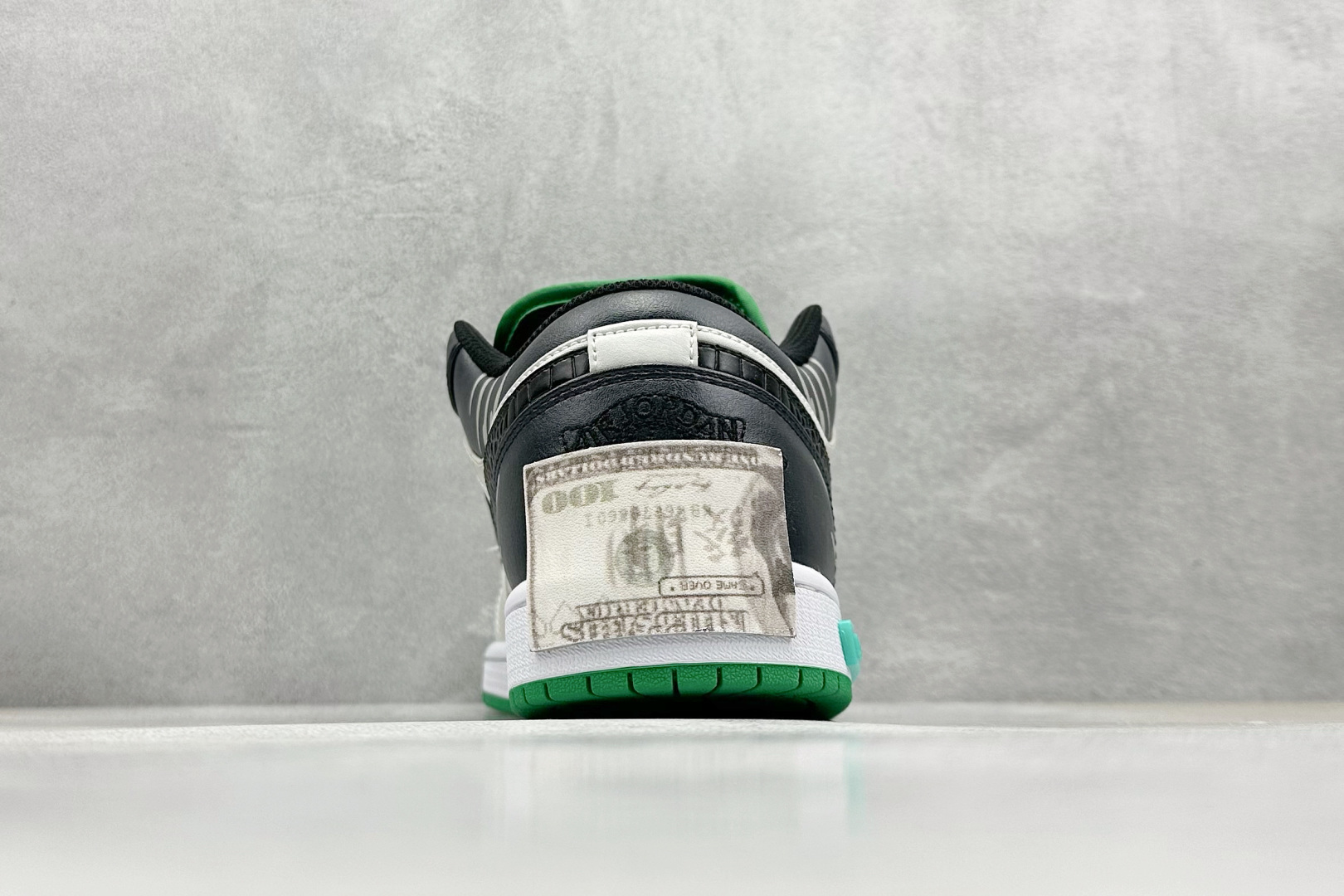 Jordan Nike Basic Shoes L