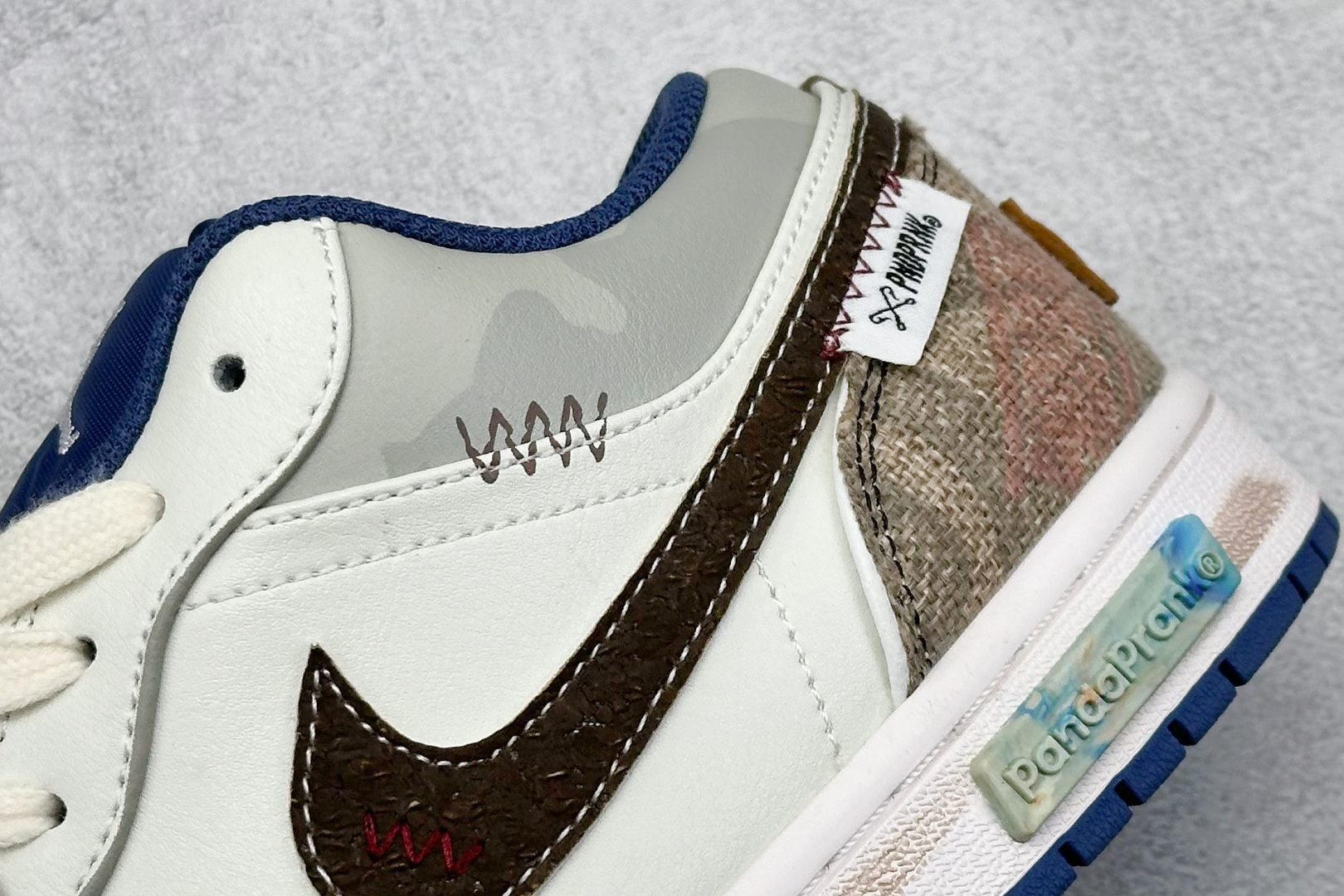 Jordan Nike Basic Shoes L