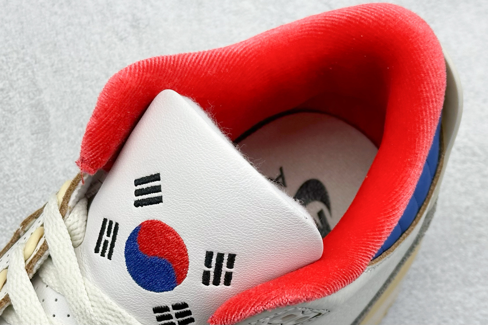 Jordan Nike Basic Shoes Black L-s