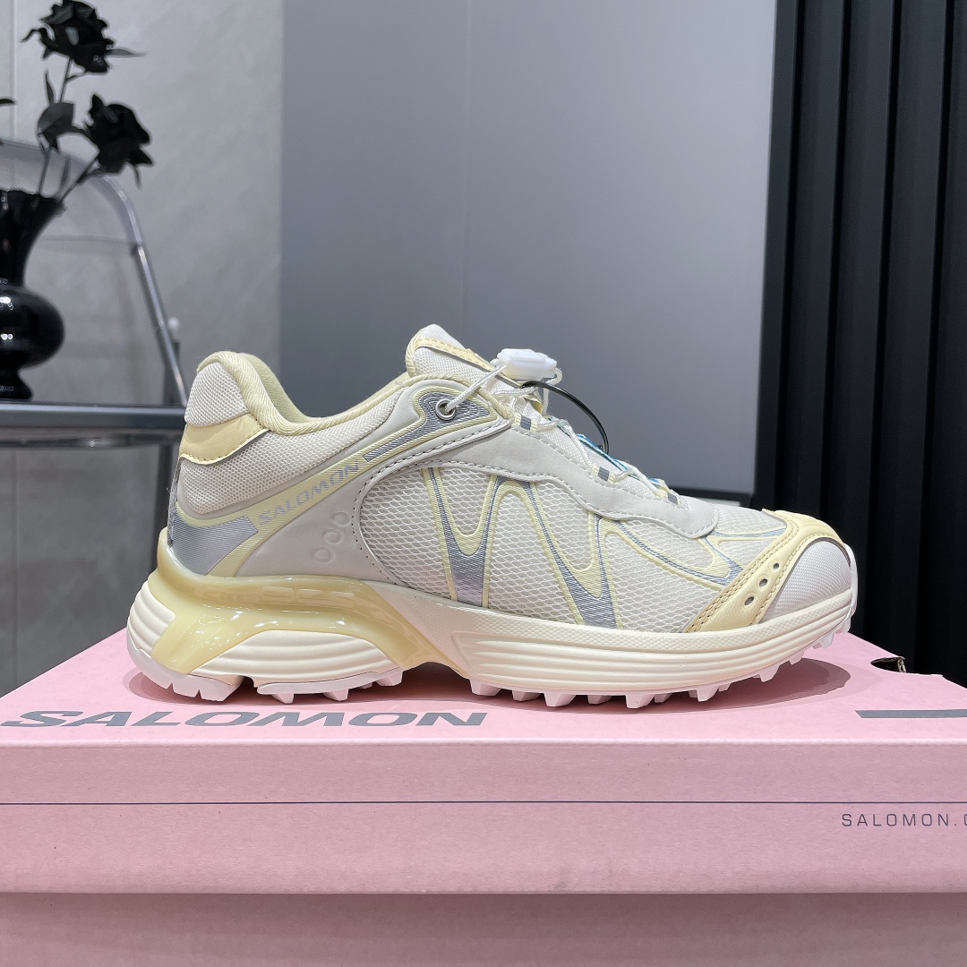 Salomon Female Sneakers Breathable M-l-s