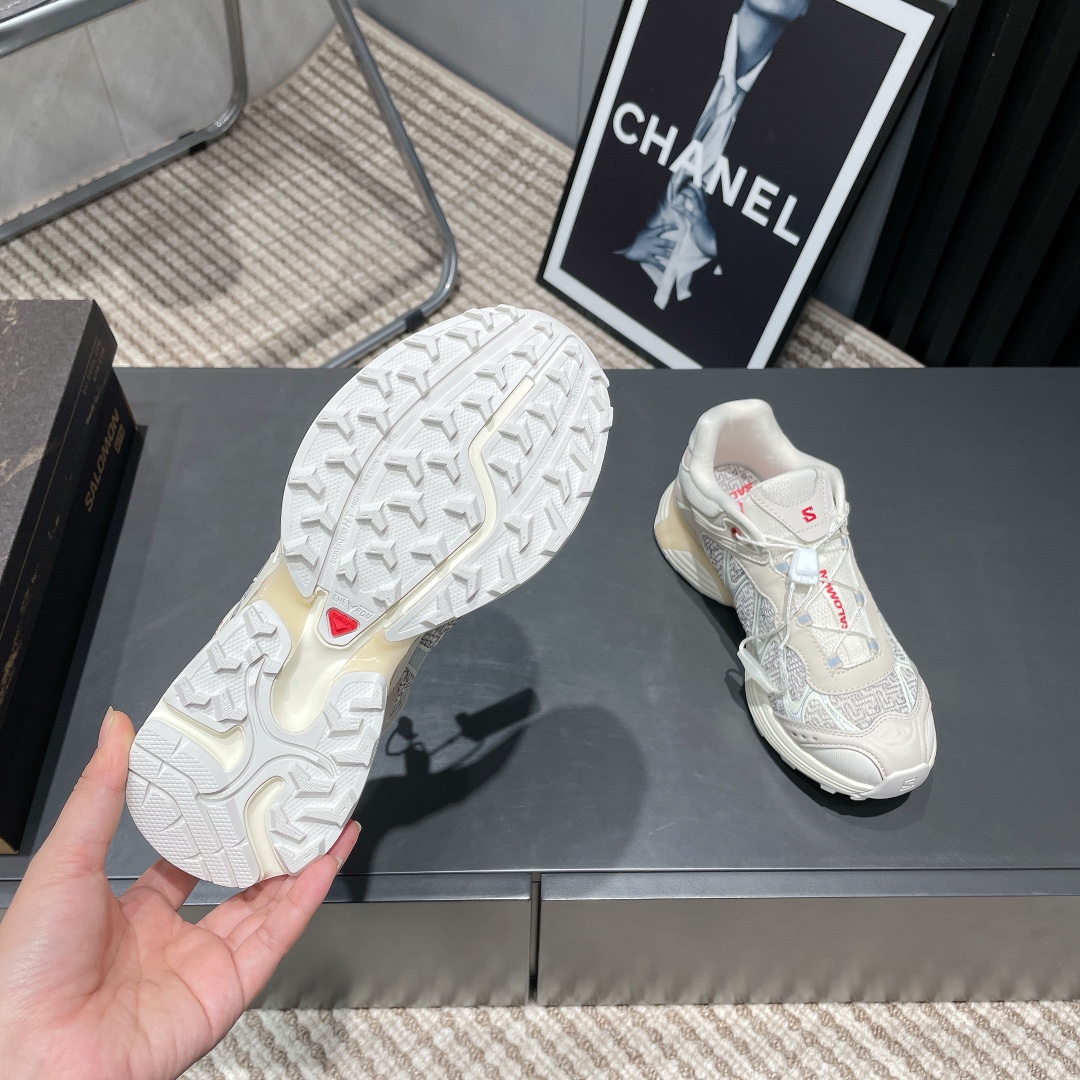 Salomon Female Sneakers Breathable M-l-s