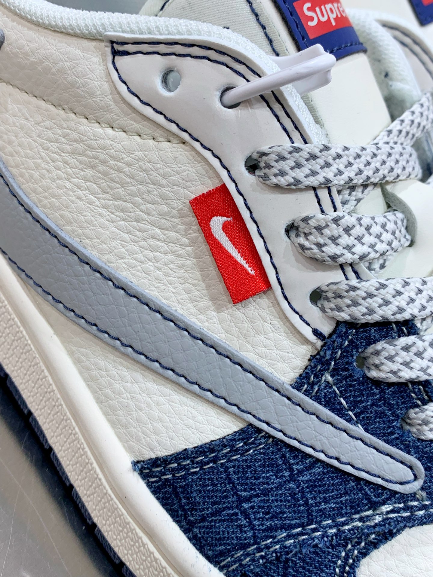 Jordan Nike Supreme Basic Shoes M-l-s