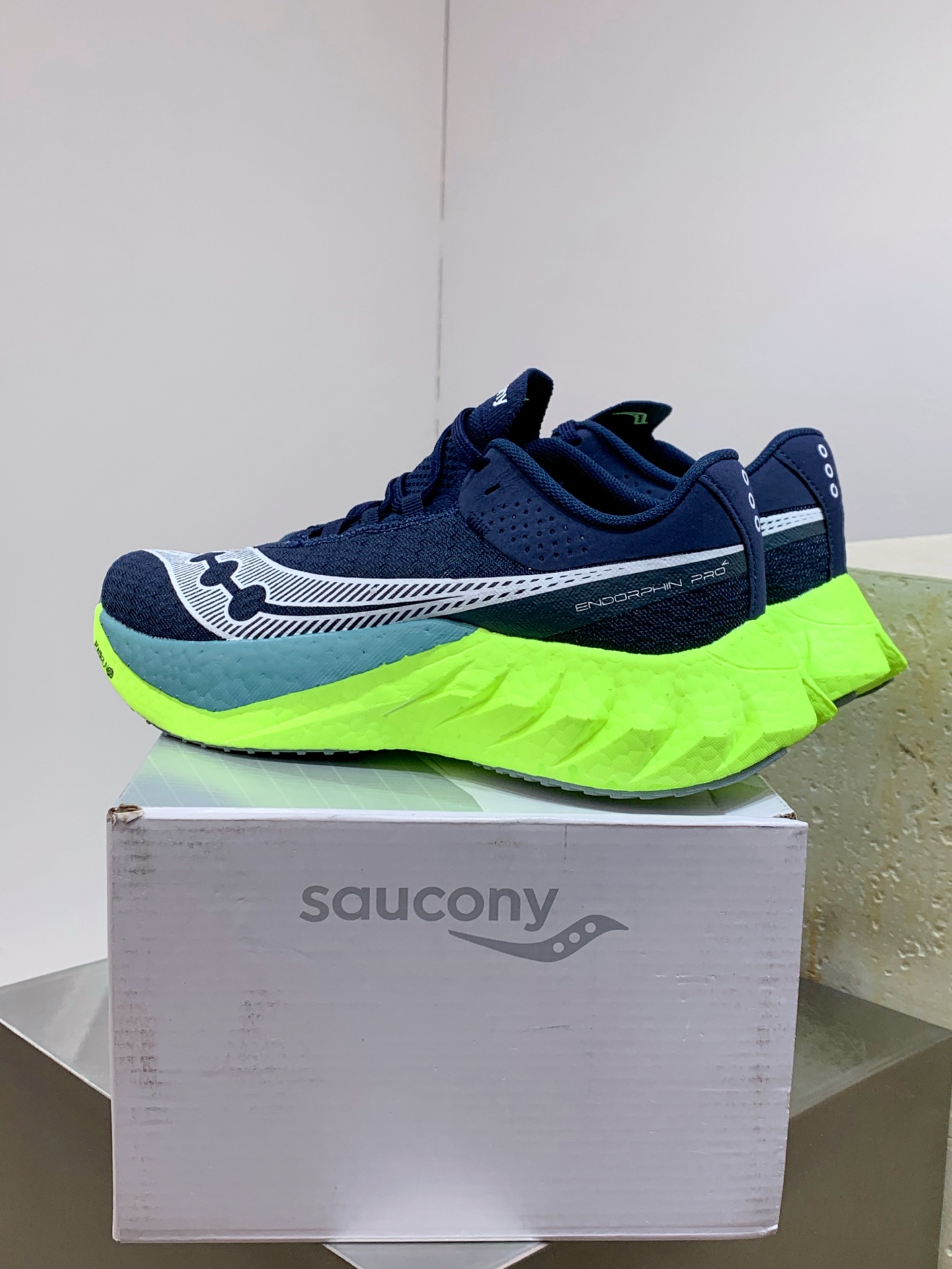 Running Shoes Breathable S