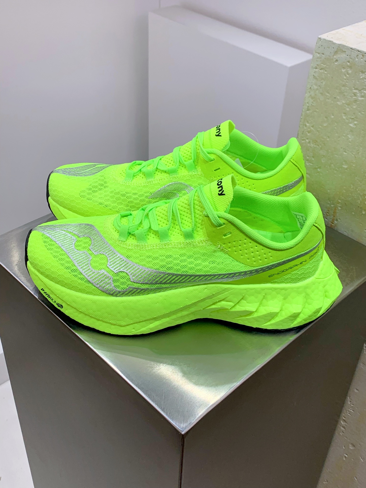 Running Shoes Breathable S