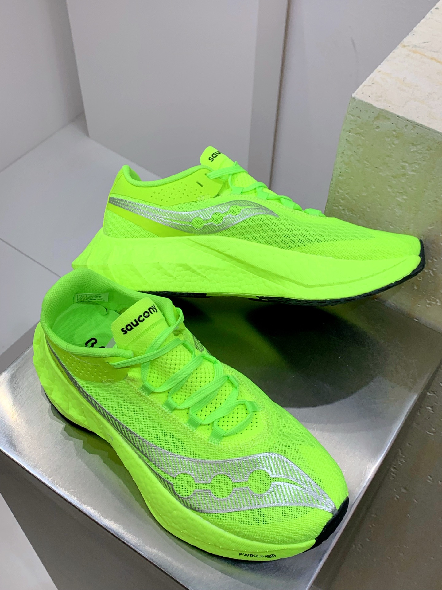 Running Shoes Breathable S