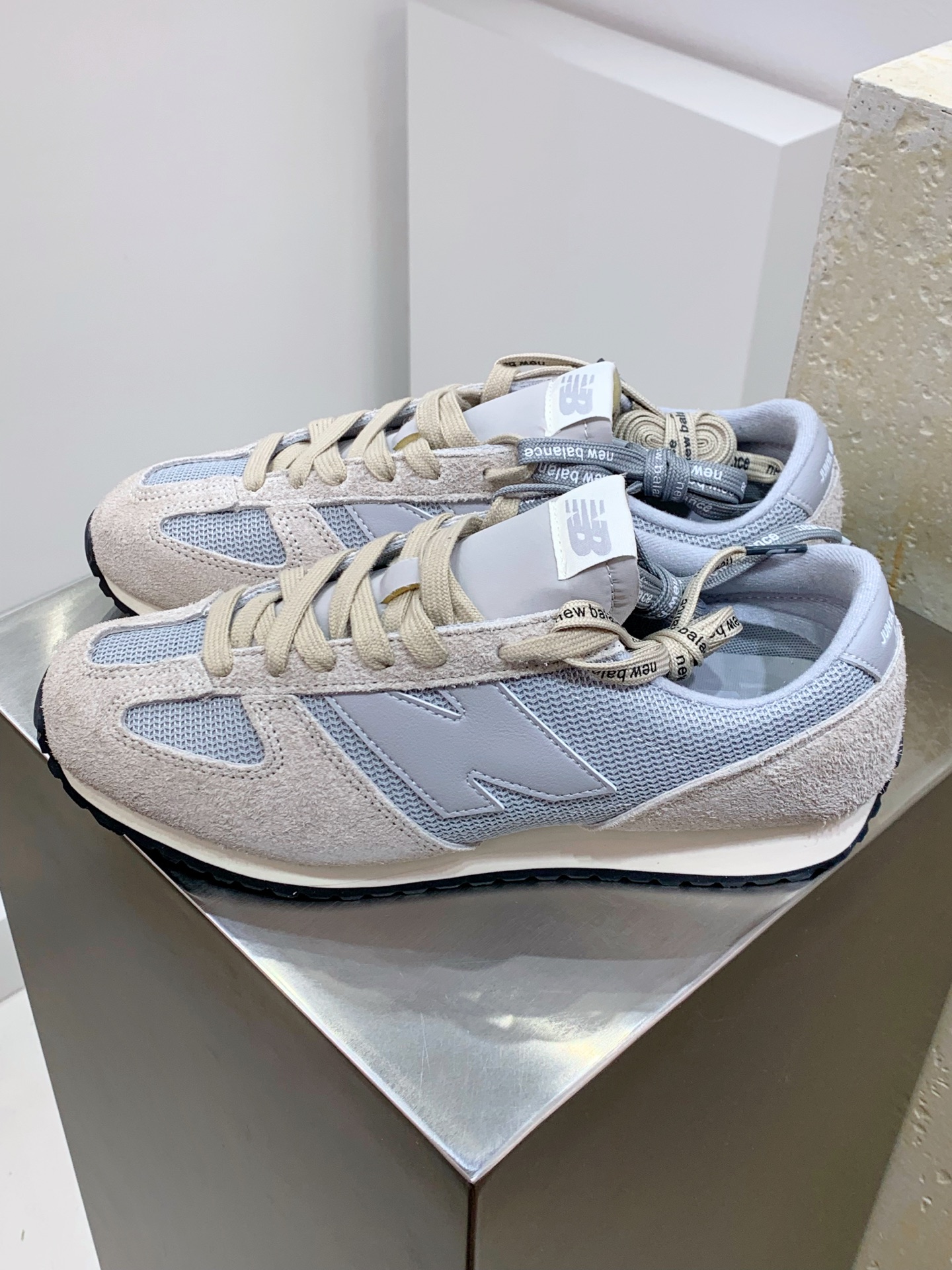 New Balance Sneakers Mesh Lightweight L-s