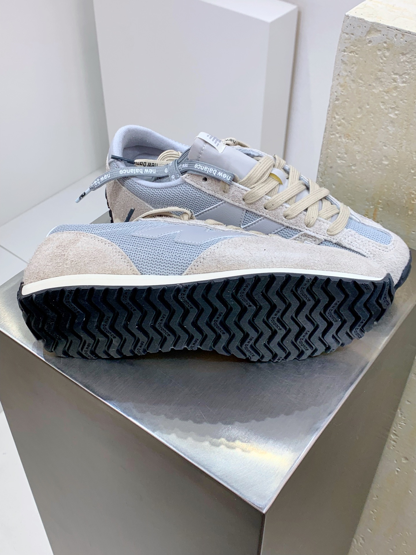 New Balance Sneakers Mesh Lightweight L-s