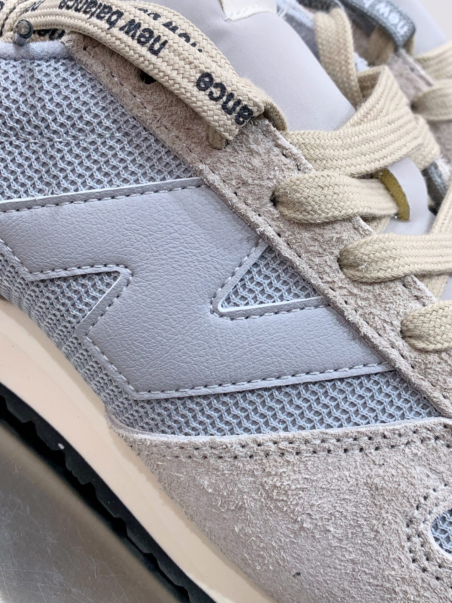 New Balance Sneakers Mesh Lightweight L-s