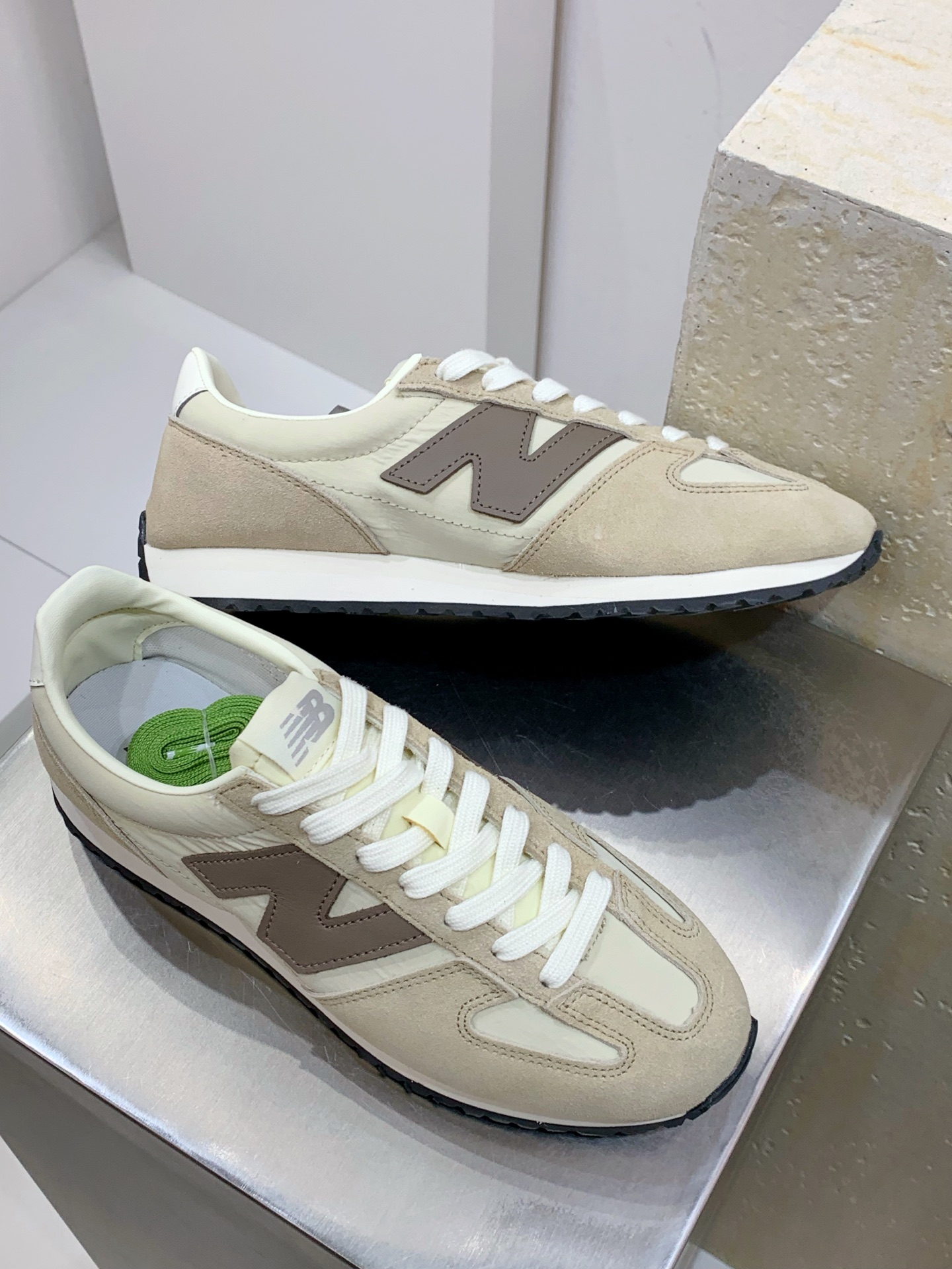 New Balance Sneakers Mesh Lightweight L-s