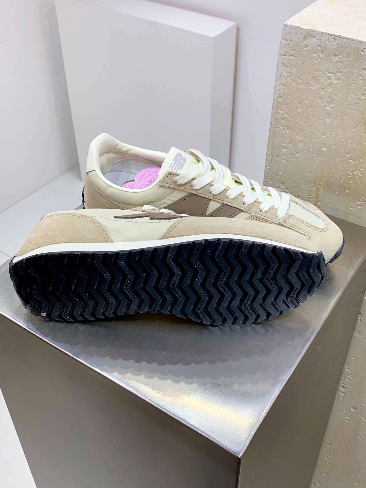 New Balance Sneakers Mesh Lightweight L-s