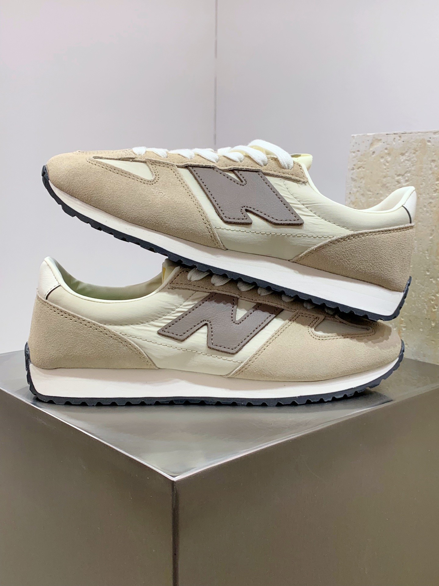 New Balance Sneakers Mesh Lightweight L-s