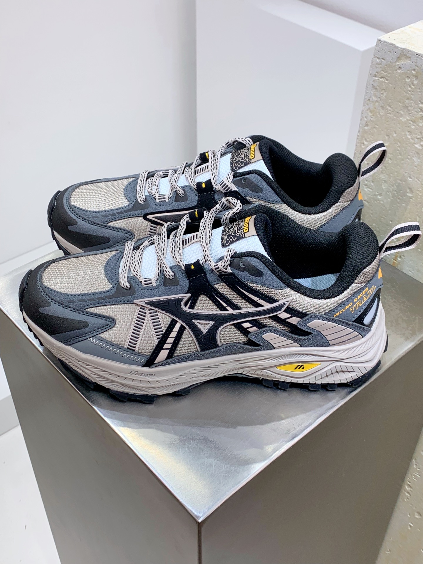 Male Running Shoes Shock Absorbing M-l-s