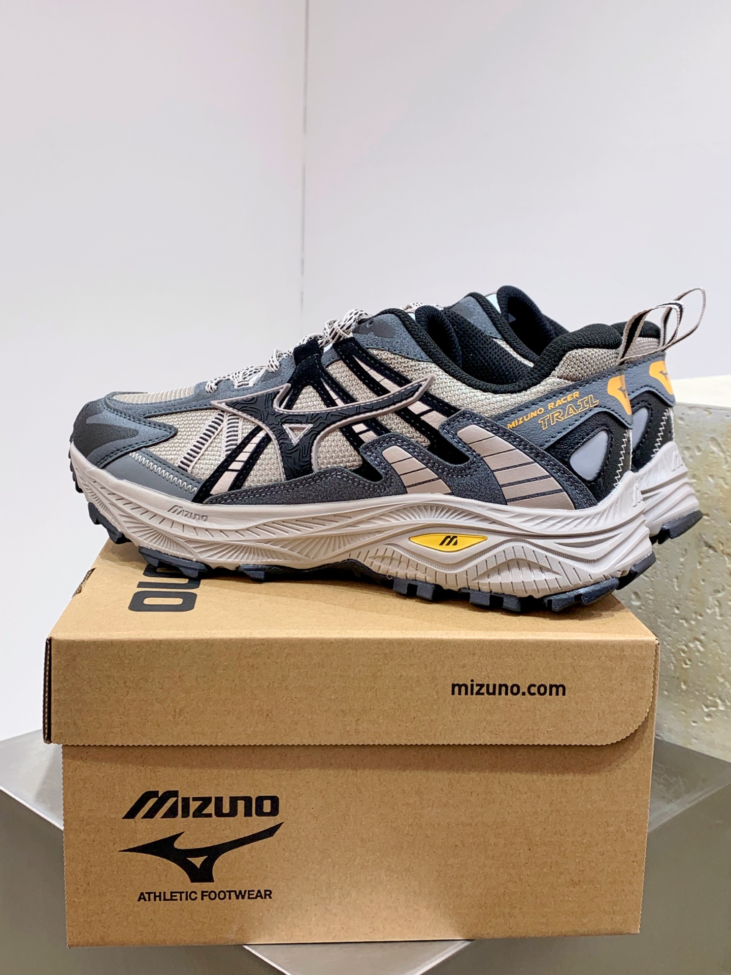 Male Running Shoes Shock Absorbing M-l-s
