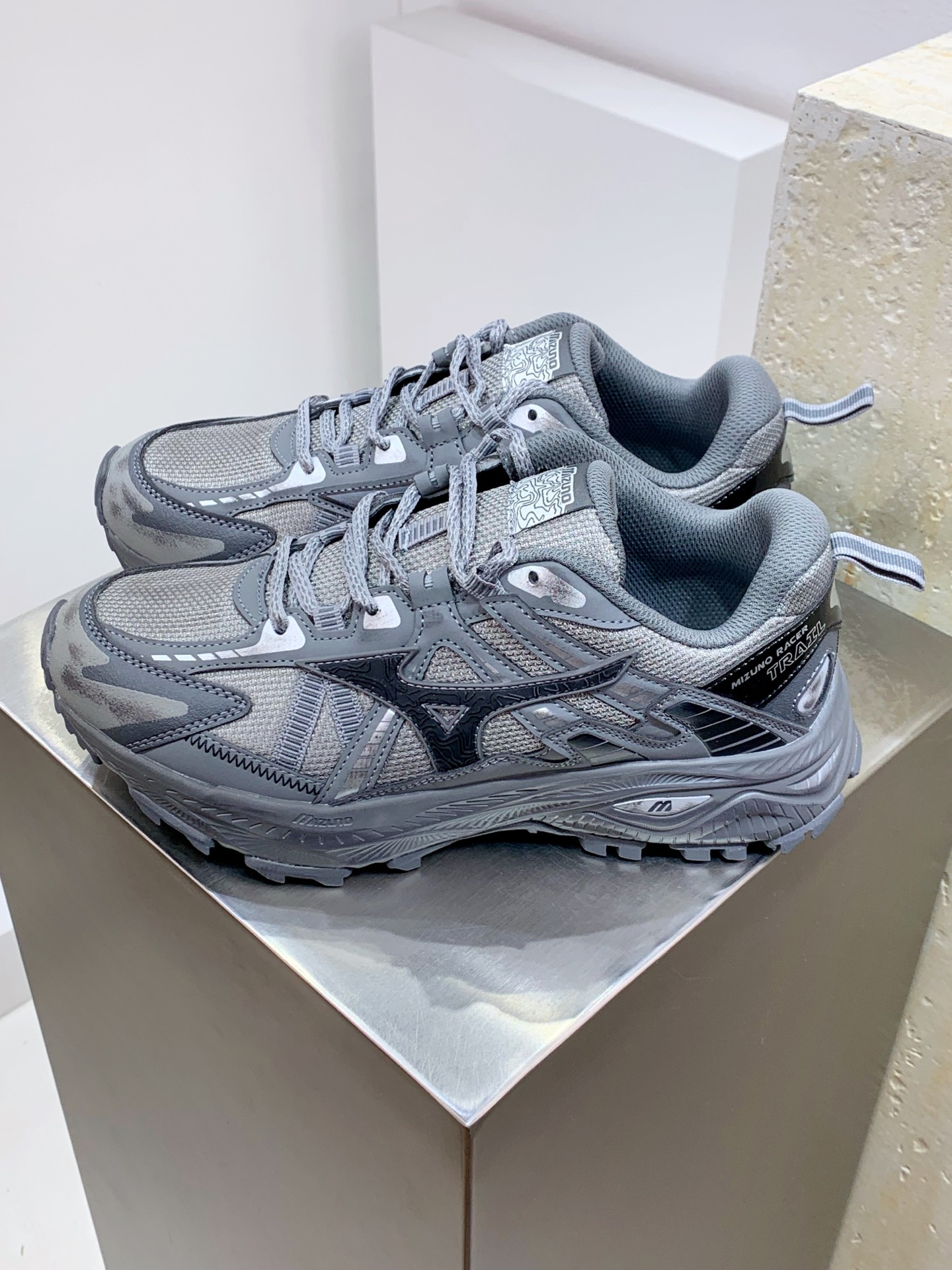 Male Running Shoes Shock Absorbing M-l-s