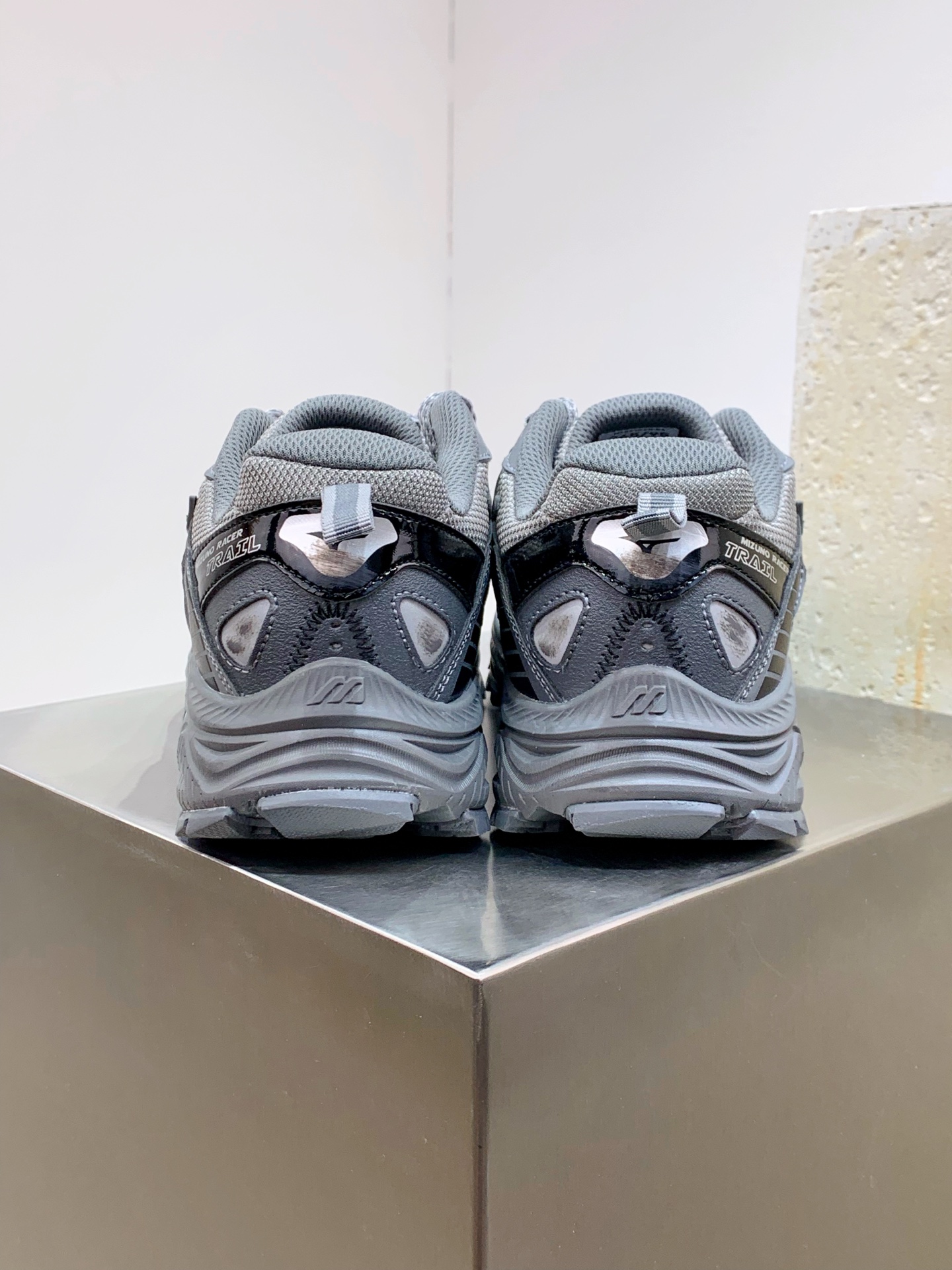 Male Running Shoes Shock Absorbing M-l-s