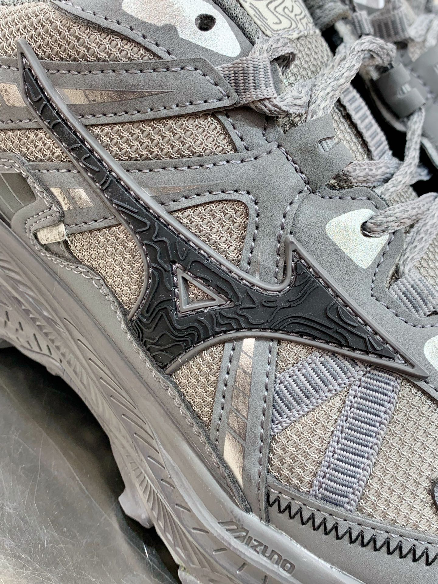 Male Running Shoes Shock Absorbing M-l-s