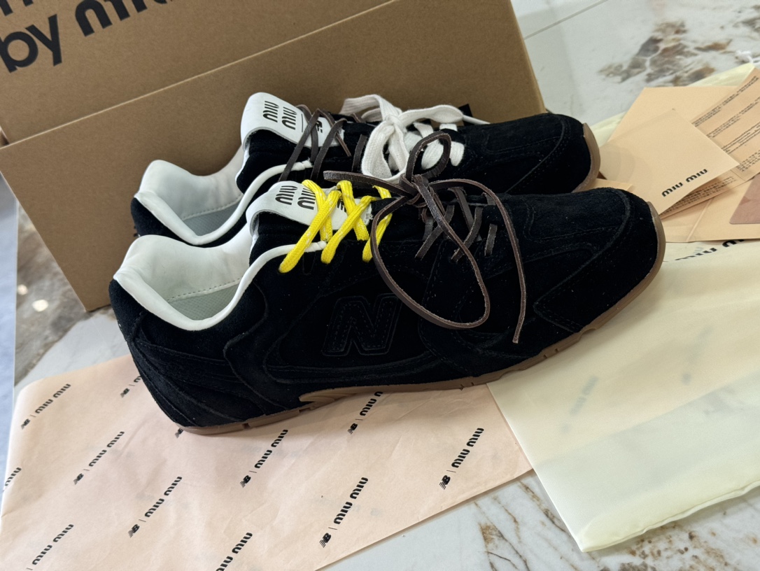 Miu Miu New Balance Male Sandals M-l-s