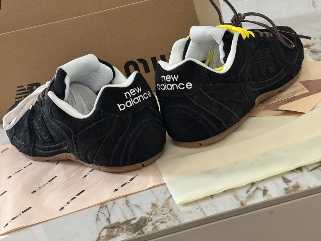 Miu Miu New Balance Male Sandals M-l-s