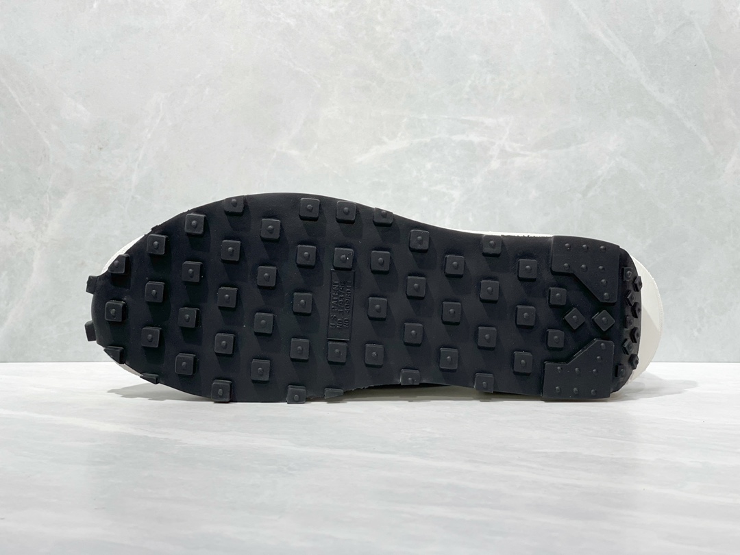 Nike Basic Shoes L-s