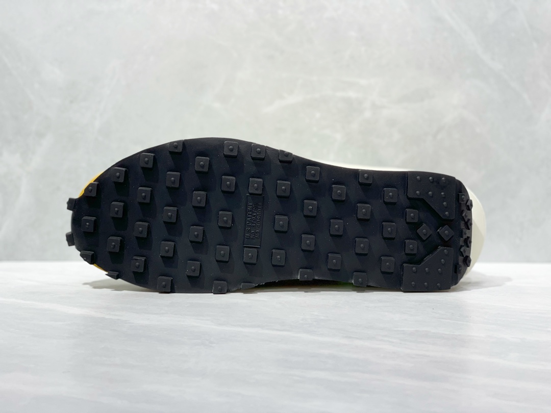 Nike Basic Shoes L-s